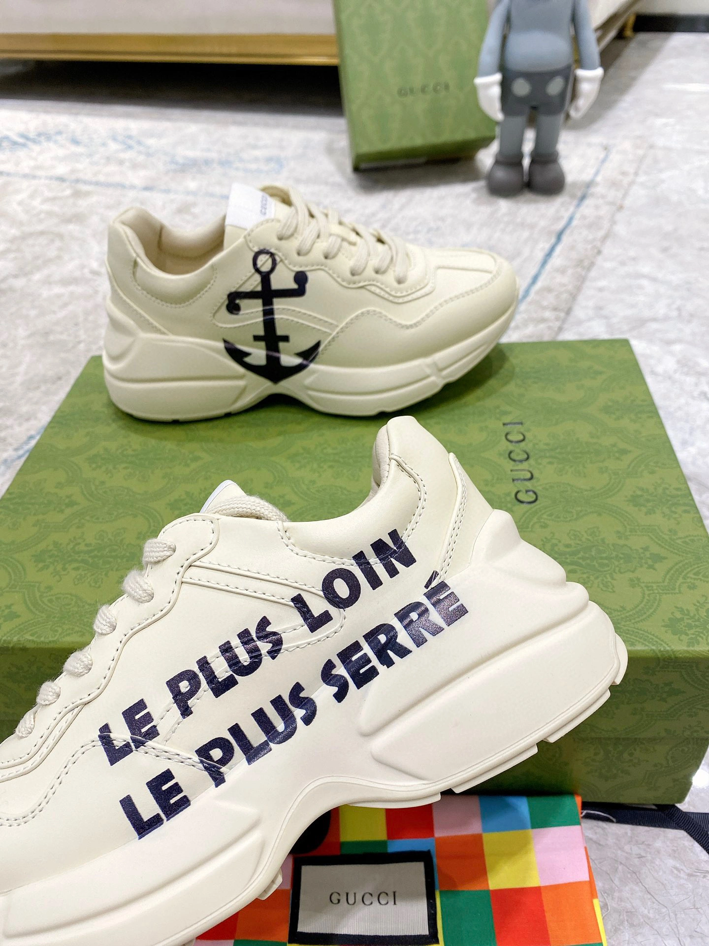 OOBB-- 598631 DRW00 9522 Rhyton Calfskin item:B-X138E1619L