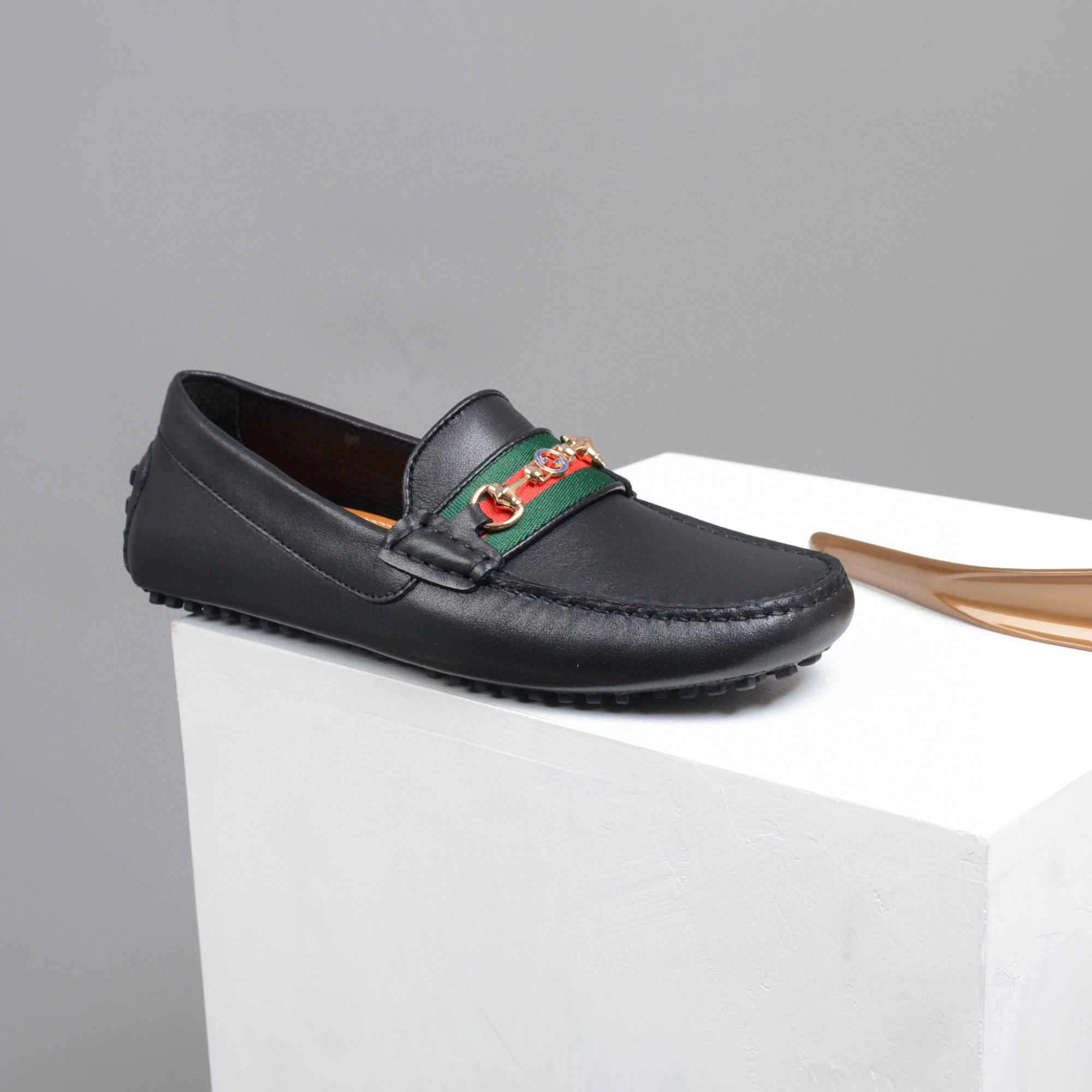 OOBB-- 624698 1XH10 1066 Calfskin item:B-X032E1627L