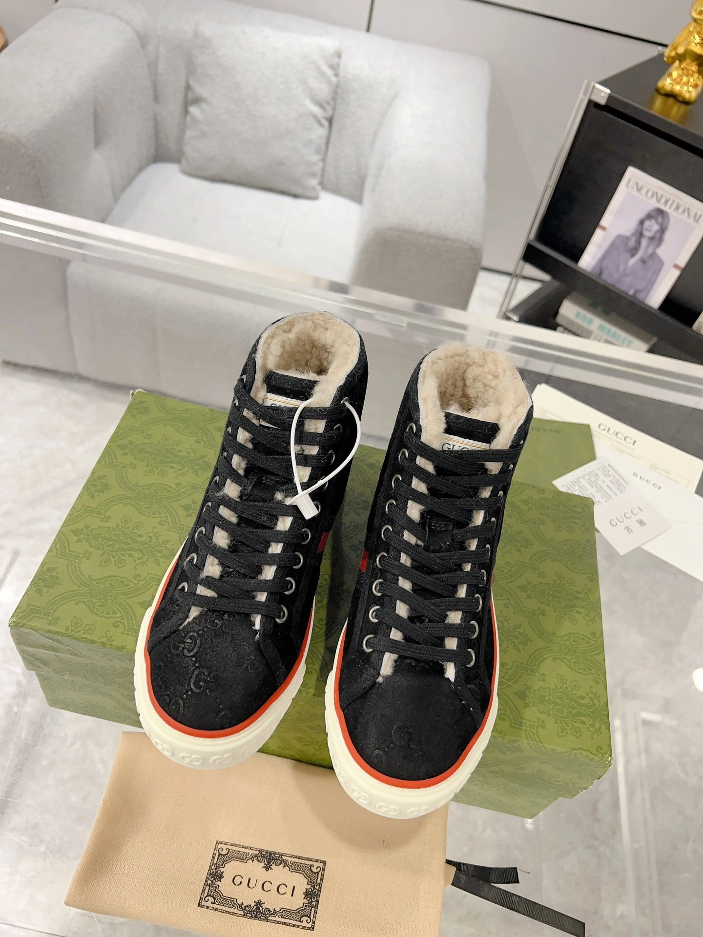 OOBB-- 649335 UJ510 1076 item:C-X076I2376Y