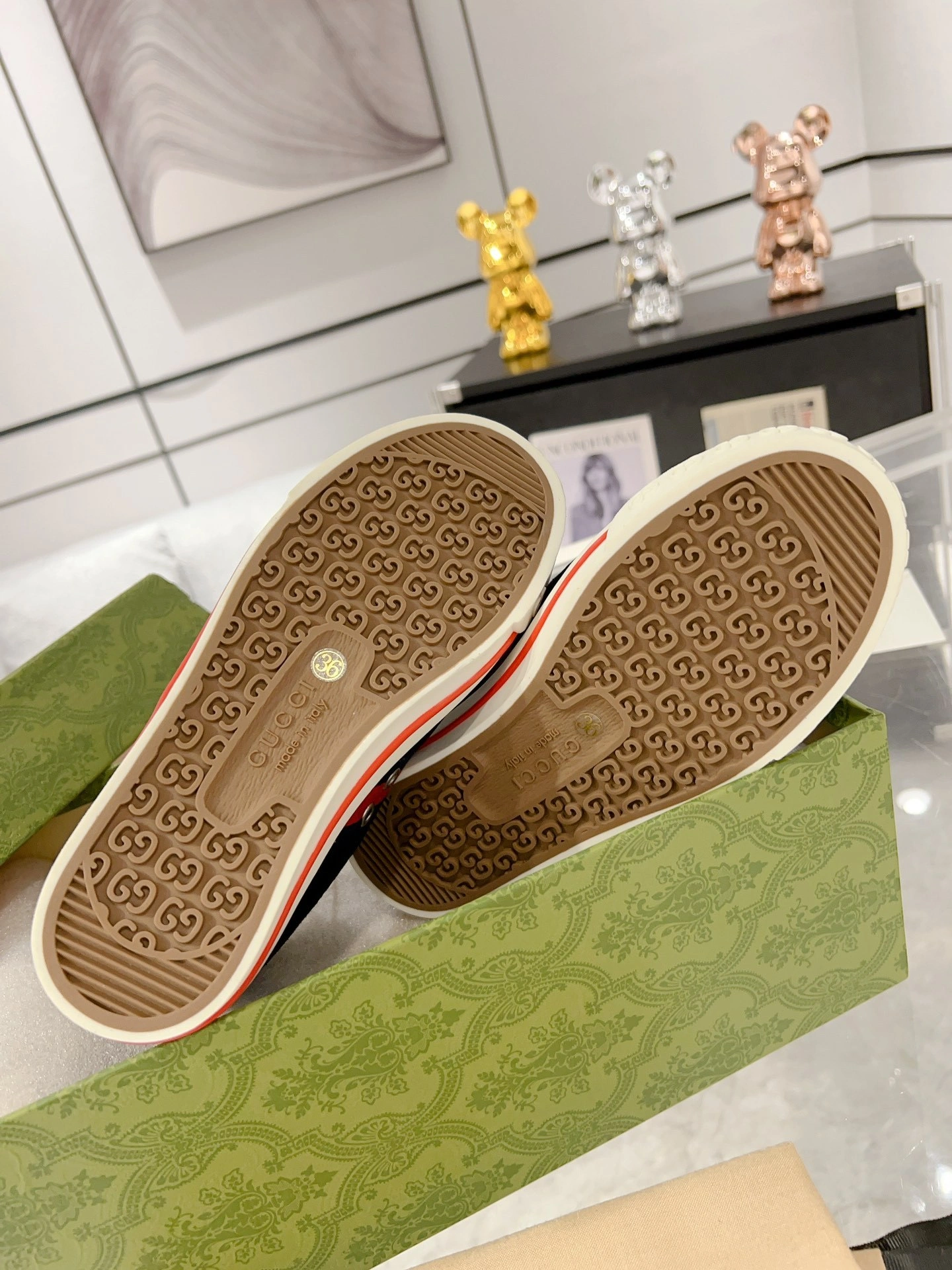 OOBB-- 649335 UJ510 1076 item:C-X076I2376Y