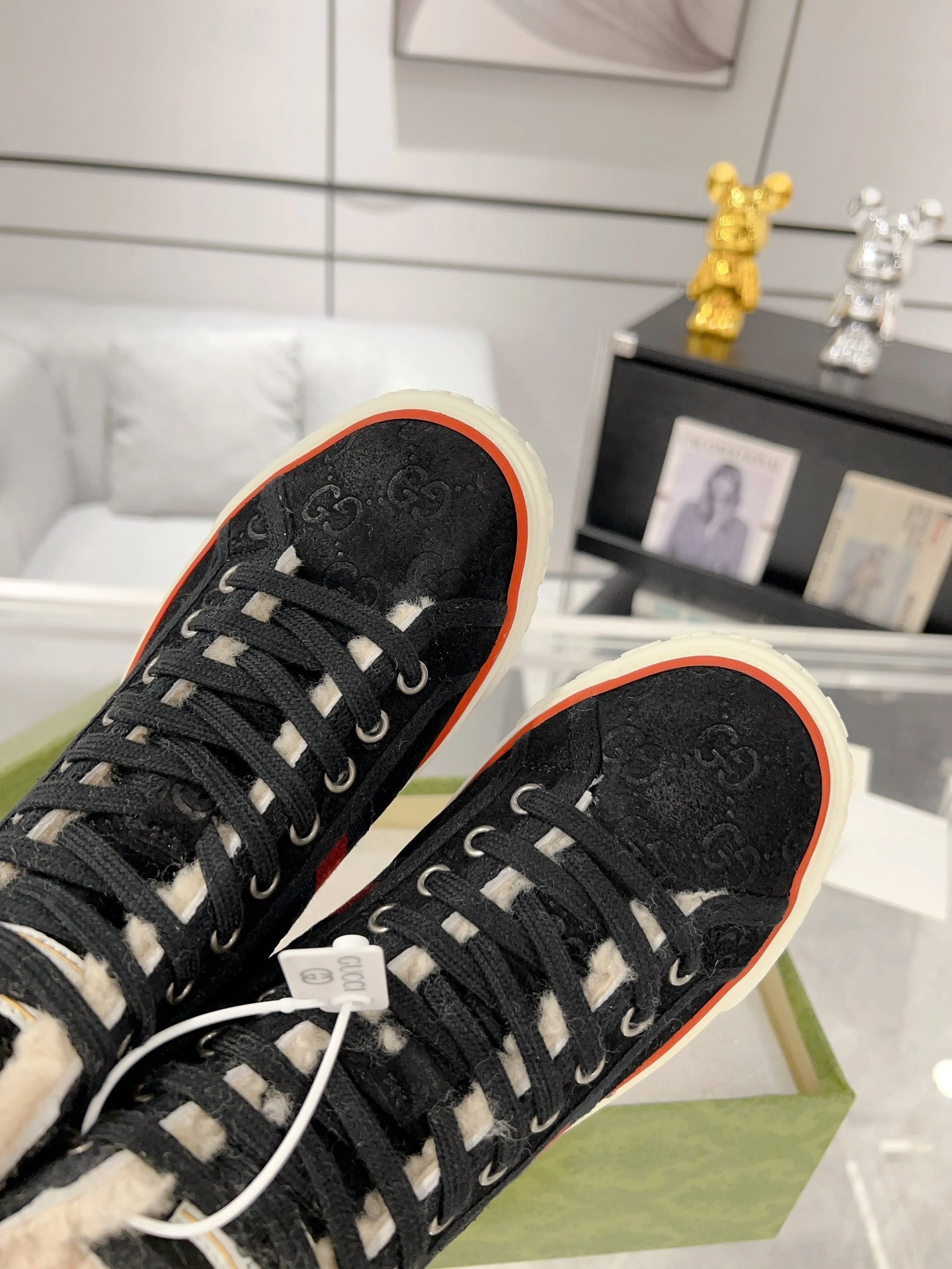 OOBB-- 649335 UJ510 1076 item:C-X076I2376Y