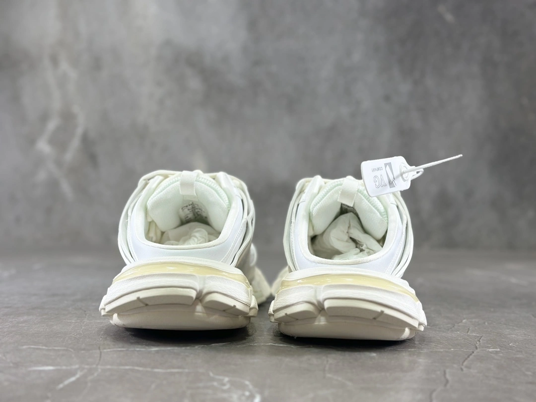 OOBB-- 653813W3CP39200 item:C-X000F0911Y