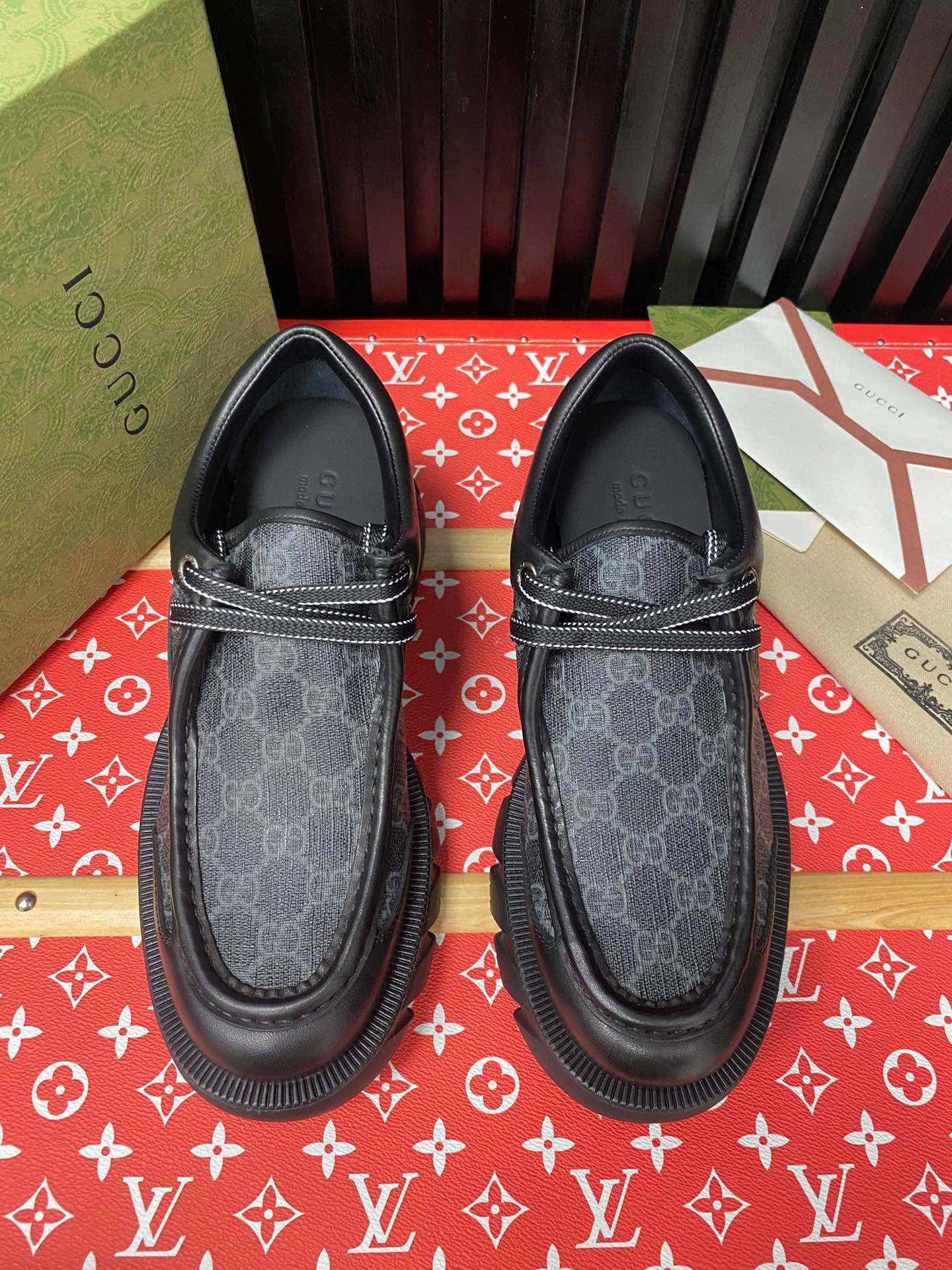OOBB-- 674367 96GD0 1000 Calfskin item:B-X00E1629L