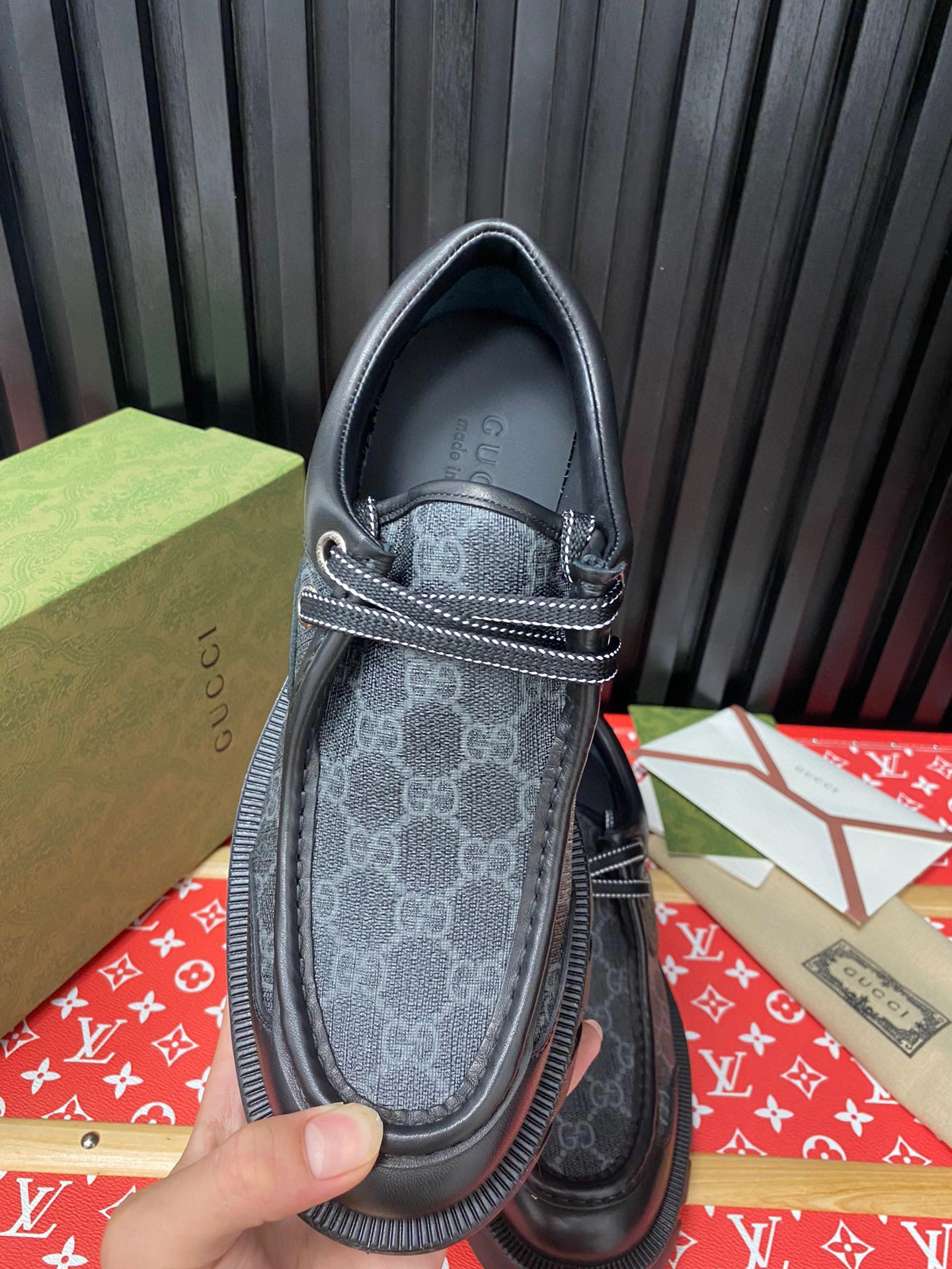 OOBB-- 674367 96GD0 1000 Calfskin item:B-X00E1629L