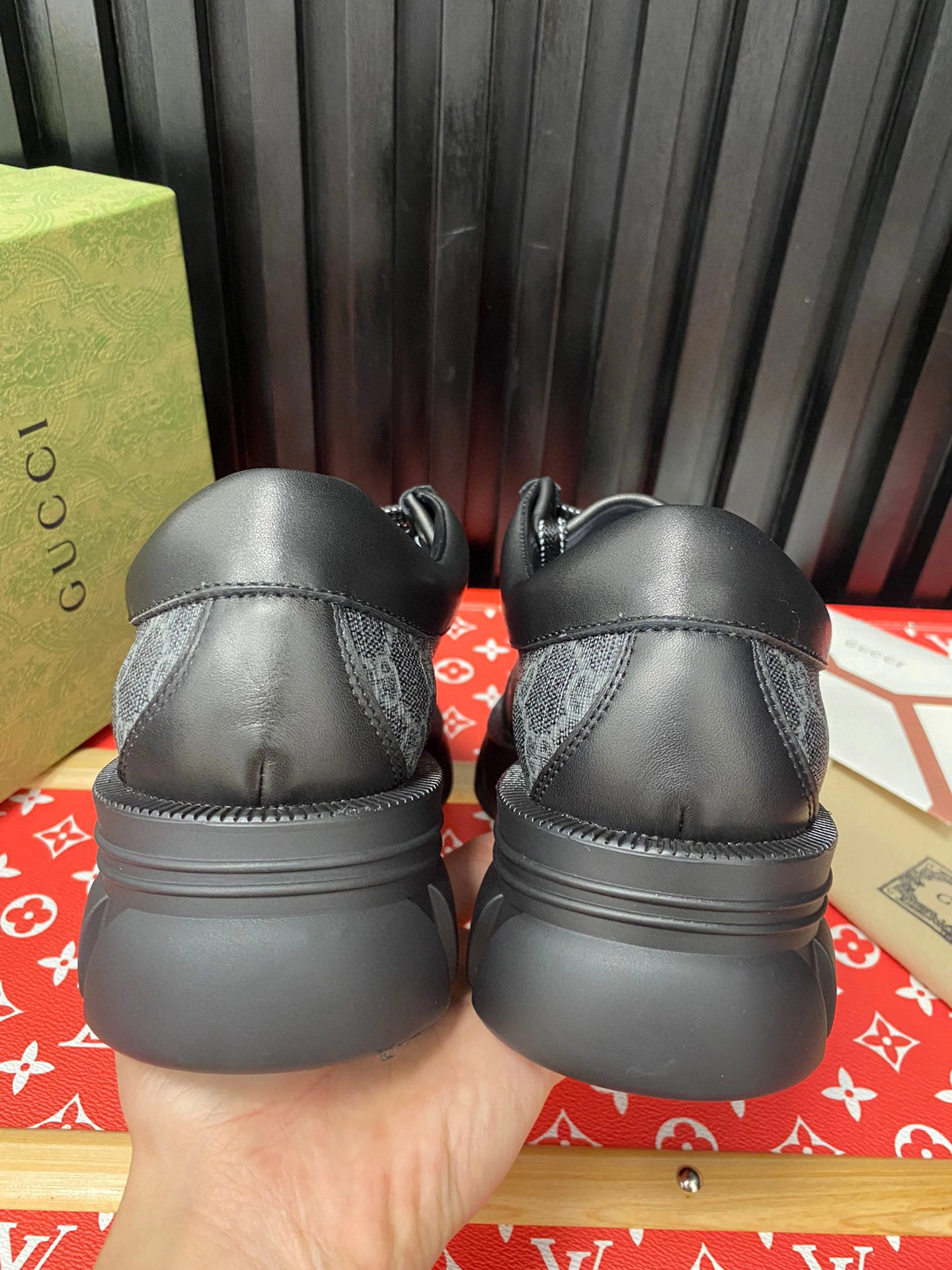 OOBB-- 674367 96GD0 1000 Calfskin item:B-X00E1629L
