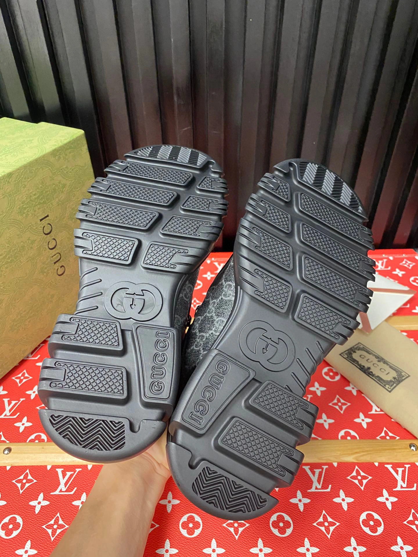 OOBB-- 674367 96GD0 1000 Calfskin item:B-X00E1629L