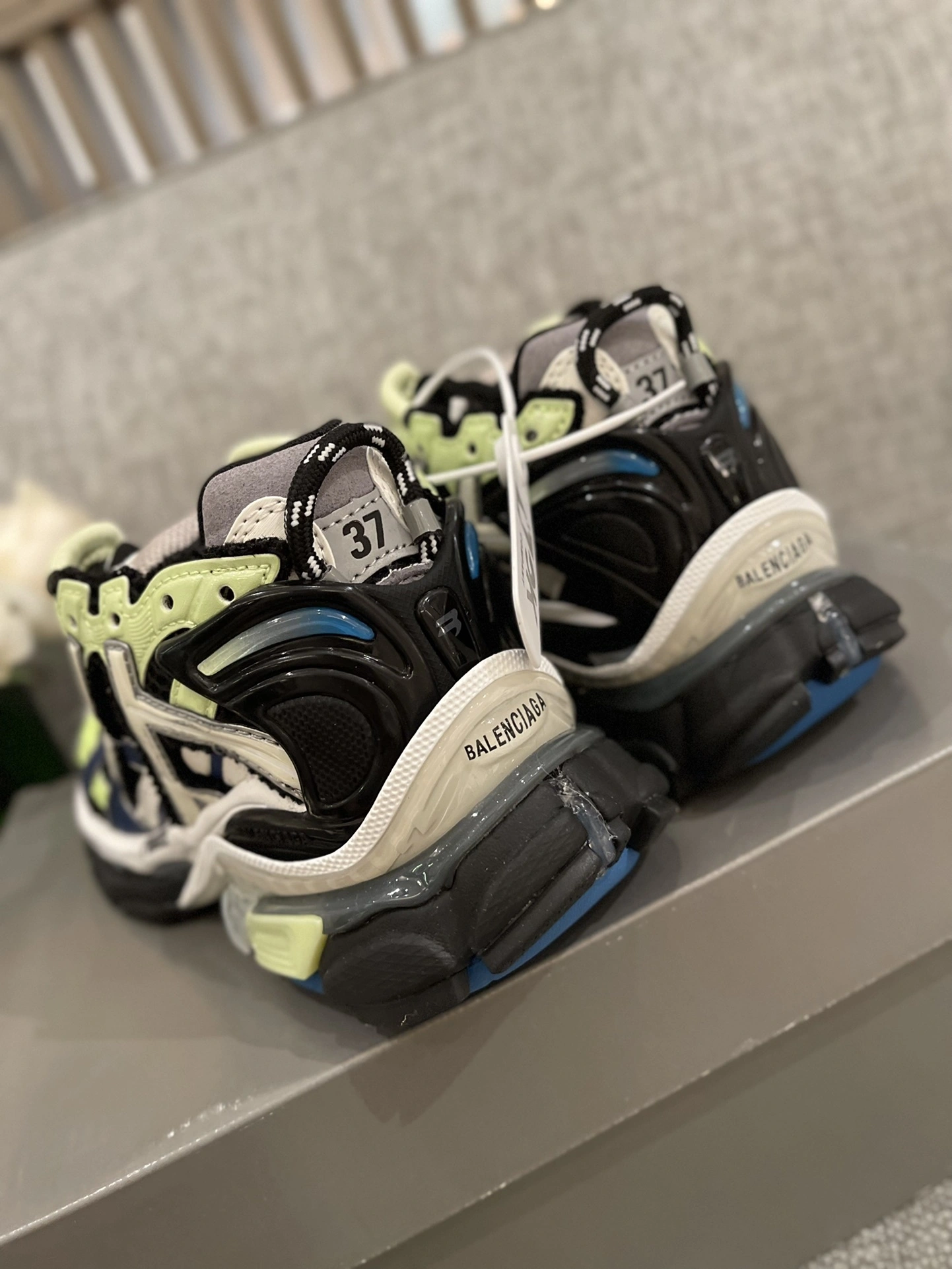OOBB-- 677402W3RB55179 item:C-X003E2609Y