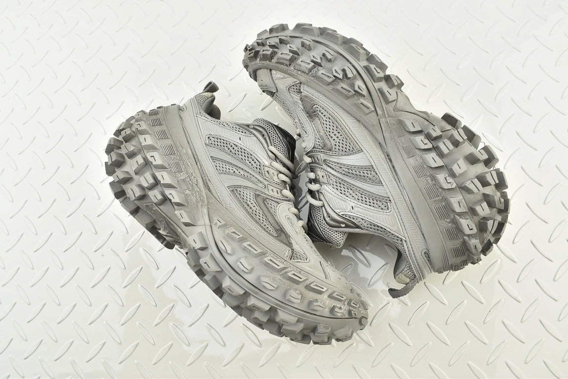 OOBB-- 685611W2RA61200 item:C-X005D2472Y