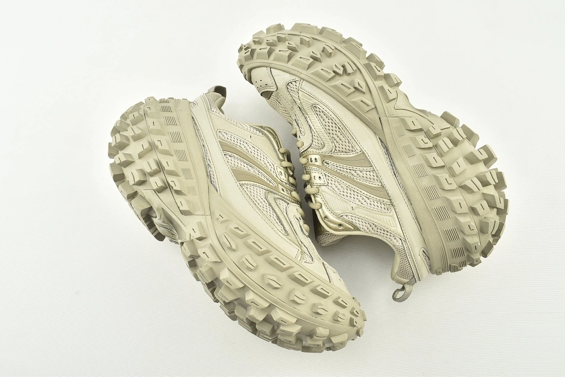 OOBB-- 685611W2RA69700 item:C-X005D2470Y