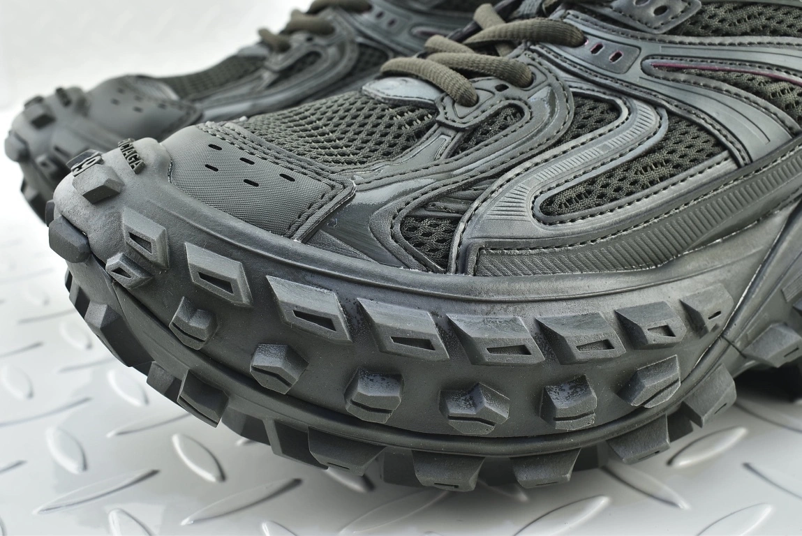 &&OOBB-- 685613W2RA63000 item:C-X005D2469Y