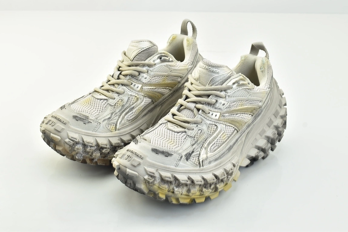 &OOBB-- 685613W2RAF9700 item:C-X005F0979Y