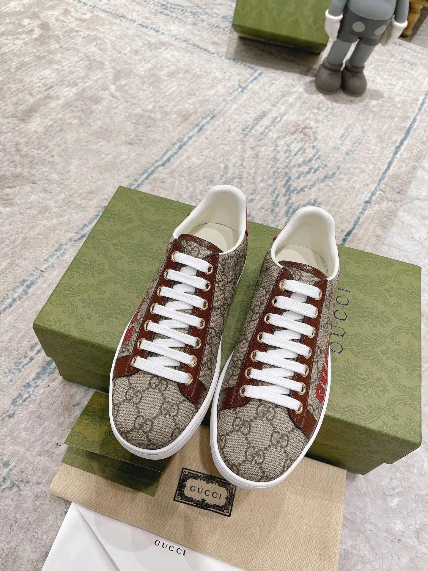 OOBB-- 687609 UTD10 9760 item:B-X138C26H-25