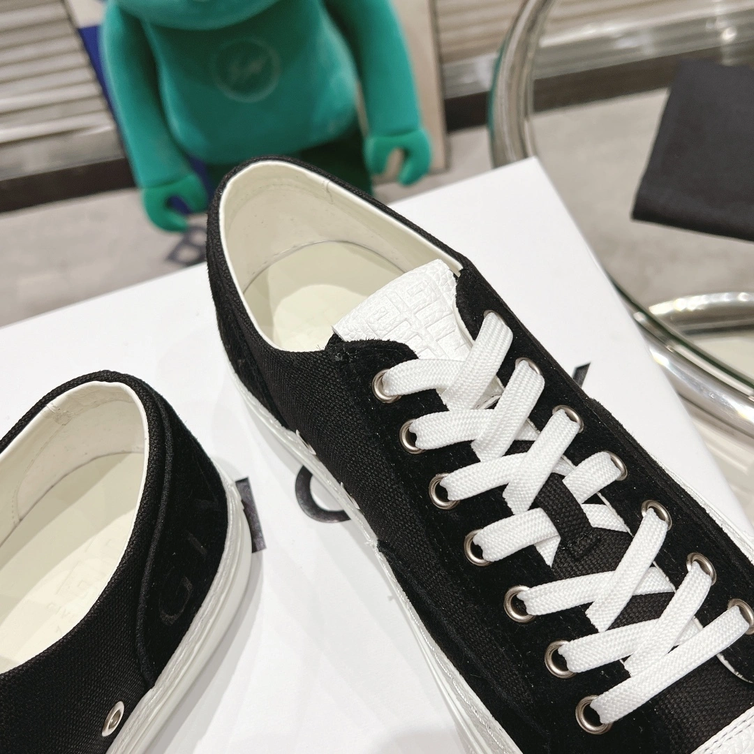 OOBB-- 6iv593hy BH00A4H1Q2-001 cowhide Givenchy Logo City item:D-X302J0917