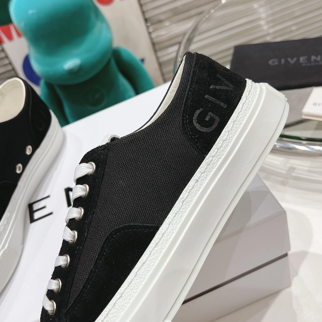 OOBB-- 6iv593hy BH00A4H1Q2-001 cowhide Givenchy Logo City item:D-X302J0917