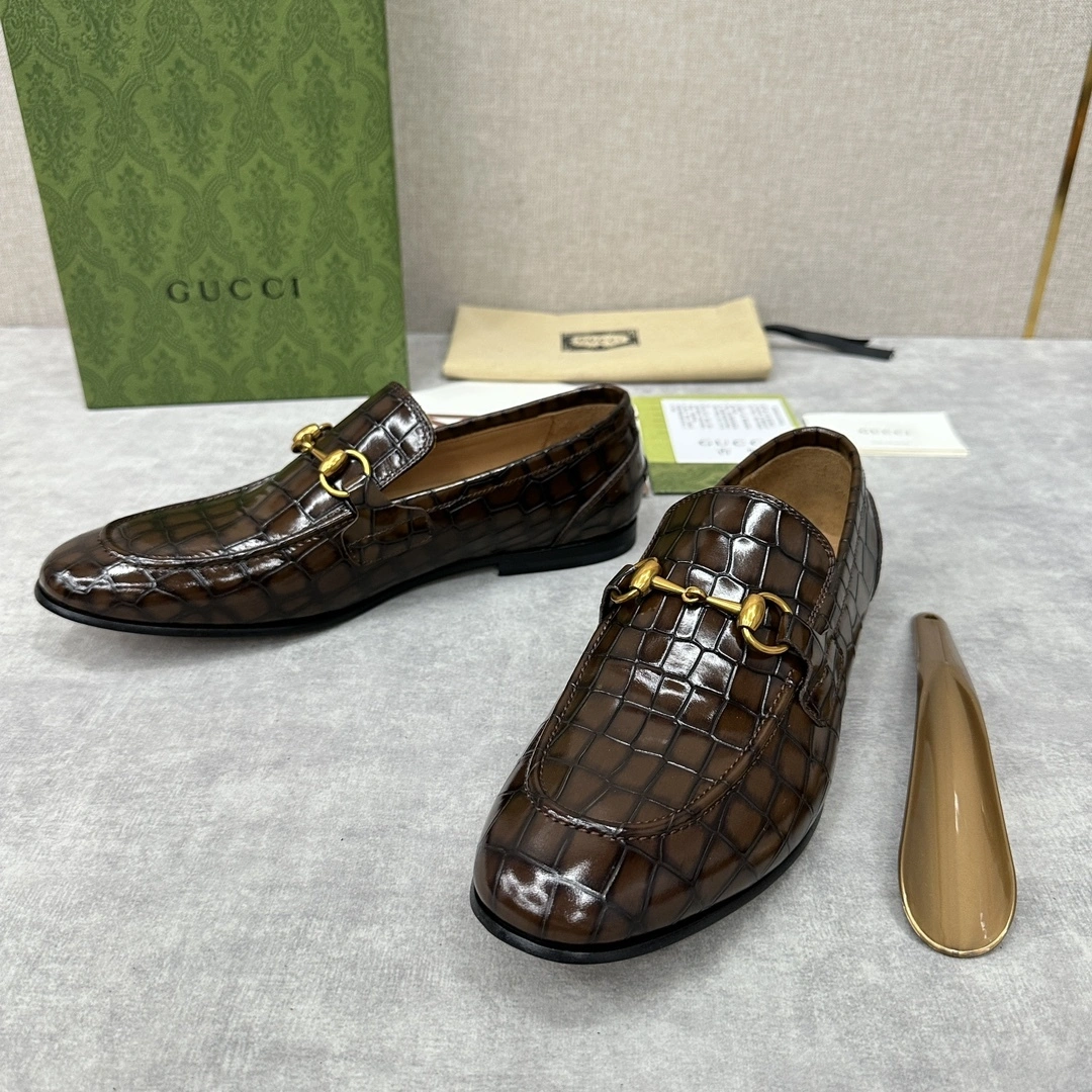 &OOBB-- 6u33i 406994 EC200 2140 Calfskin item:D-X158L0931