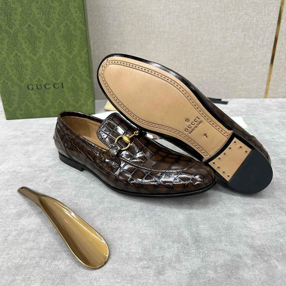 &OOBB-- 6u33i 406994 EC200 2140 Calfskin item:D-X158L0931