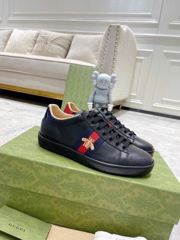 OOBB-- 6u33i 429446 02JP0 1284 Calfskin item:D-X543G0927