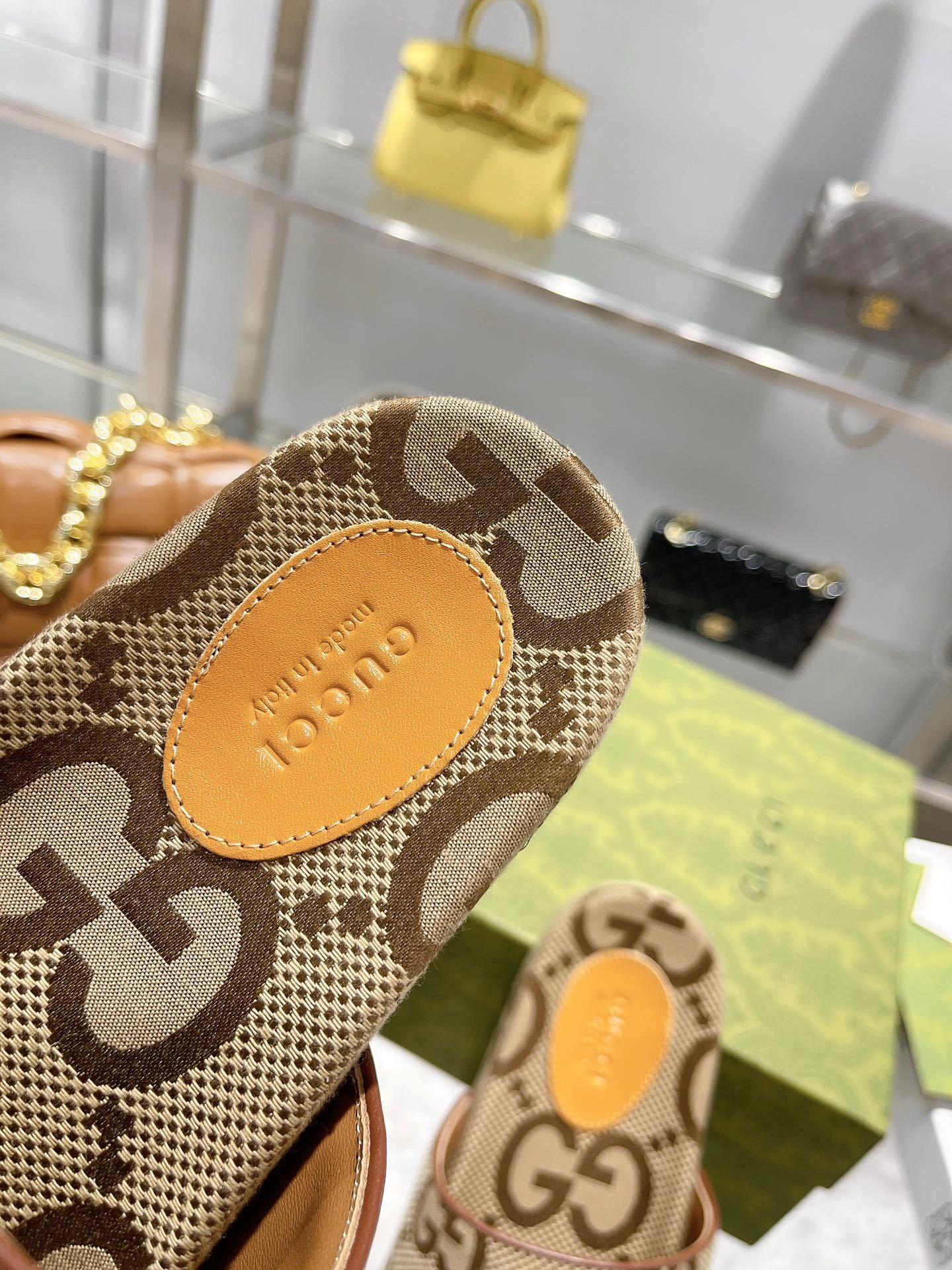 OOBB-- 6u33i 624695 UKOD0 2673 sheepskin item:D-X000G0918