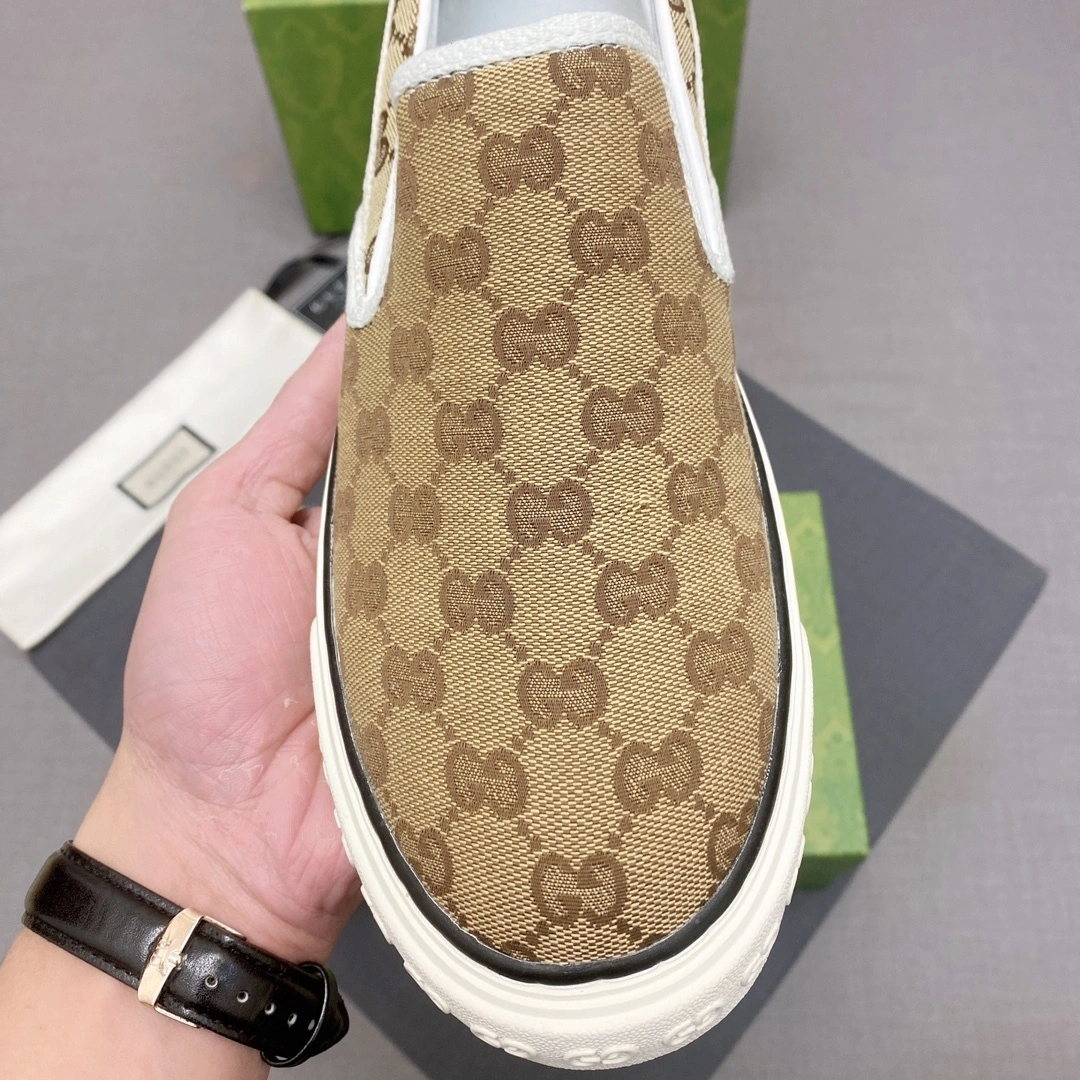 OOBB-- 6u33i 643489 2HK30 9761 Tennis 1977 item:D-X000G0922