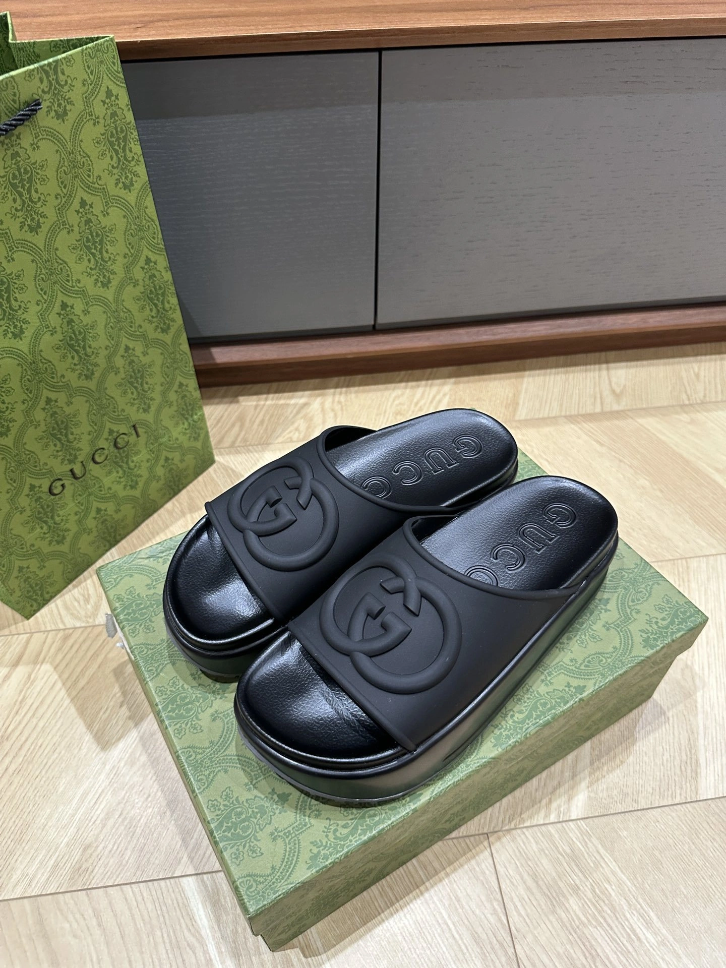 OOBB-- 6u33i 692380 JF000 1000 item:D-X03E2708