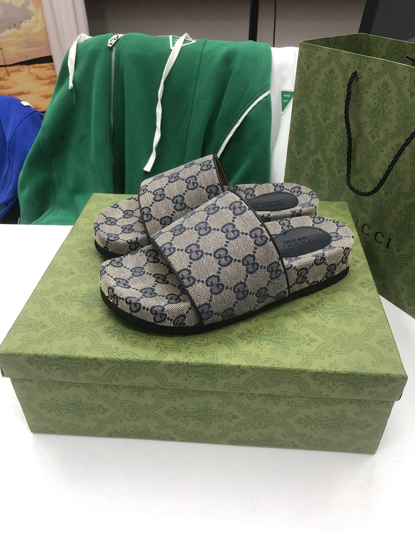 &OOBB-- 6u33i 692951 2HK60 4061 sheepskin item:D-X000L0929