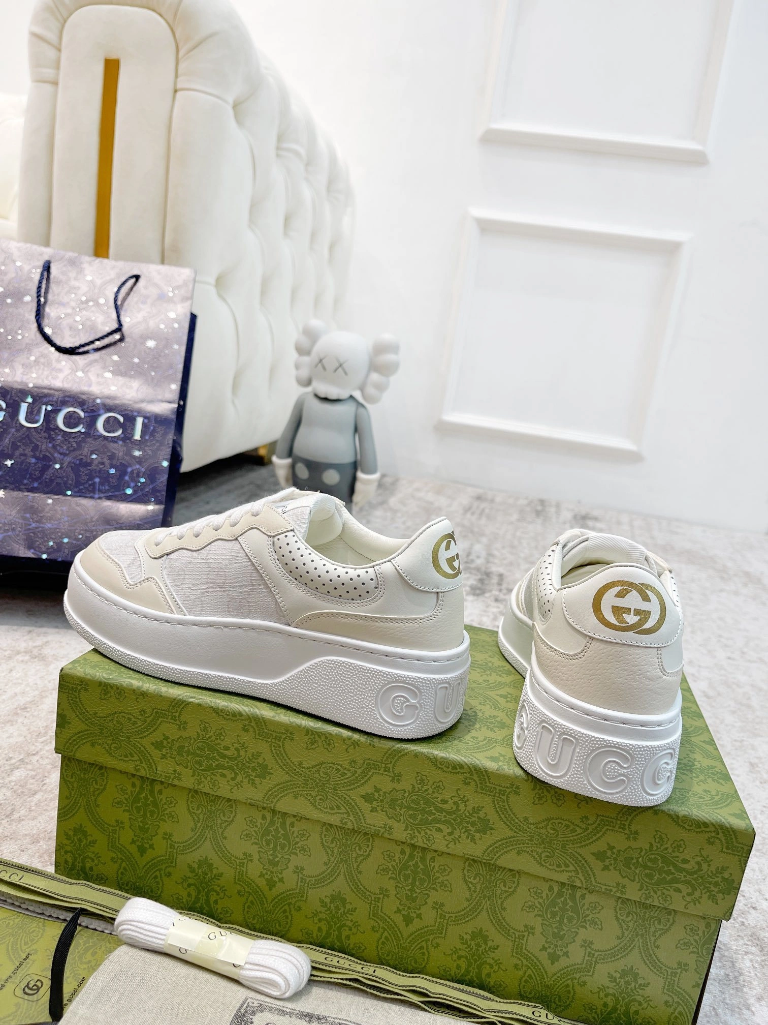 OOBB-- 6u33i 700775 AACV2 9048 Calfskin item:E-X076I0801