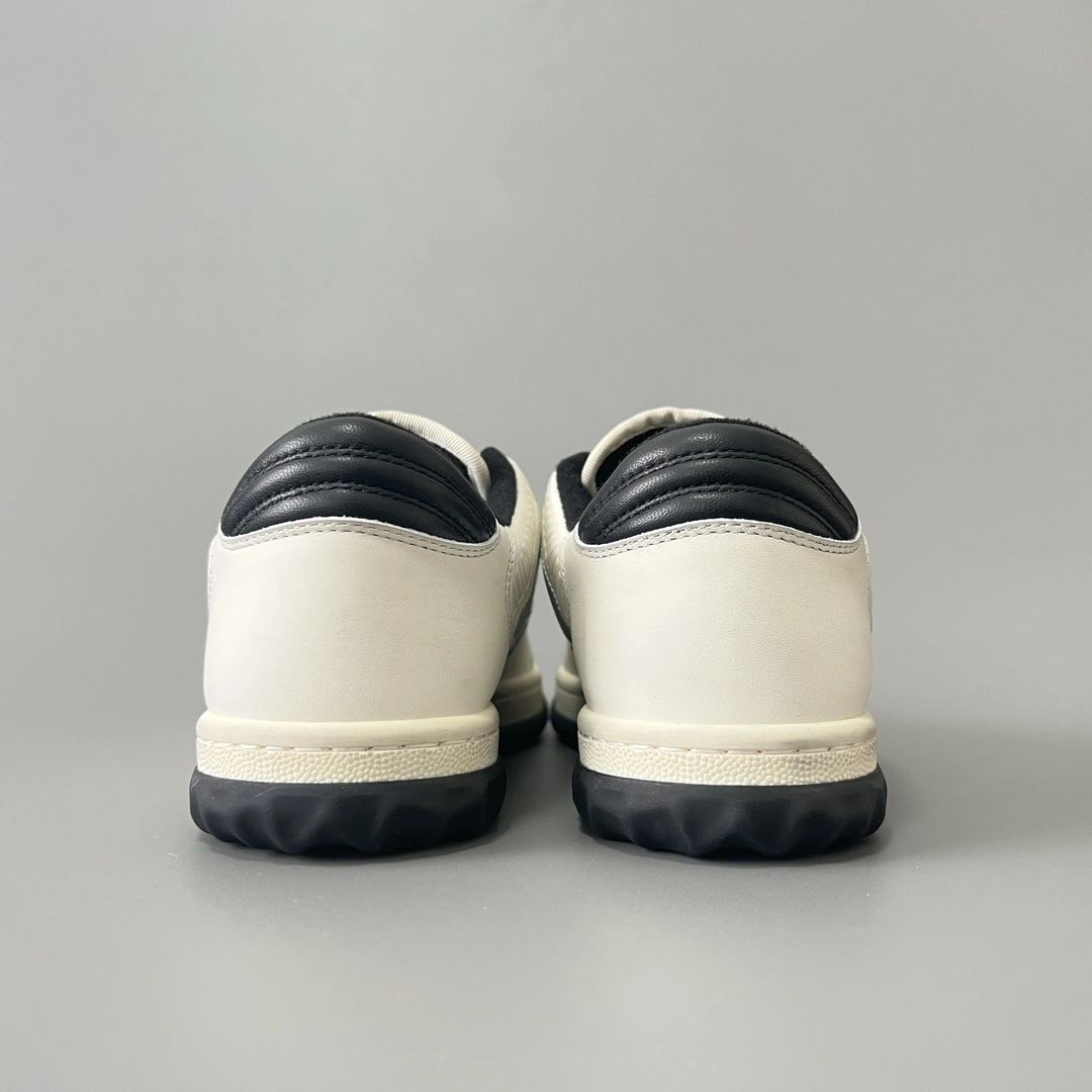 OOBB-- 6u33i 741656 AAB79 9151 MAC80 cowhide embroidery item:E-X300J3015