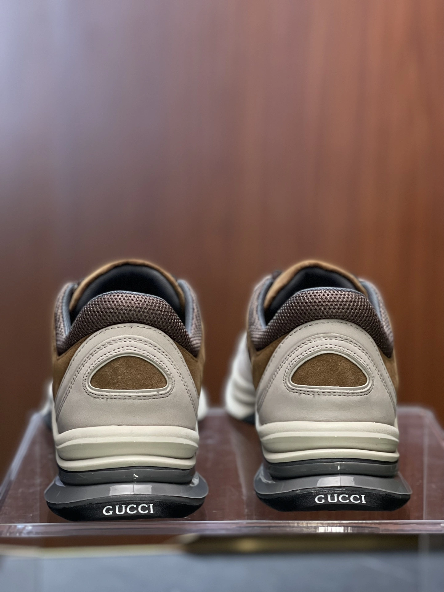 OOBB-- 6u33i 749785 AAB62 1441 Gucci Run item:D-X000G0915