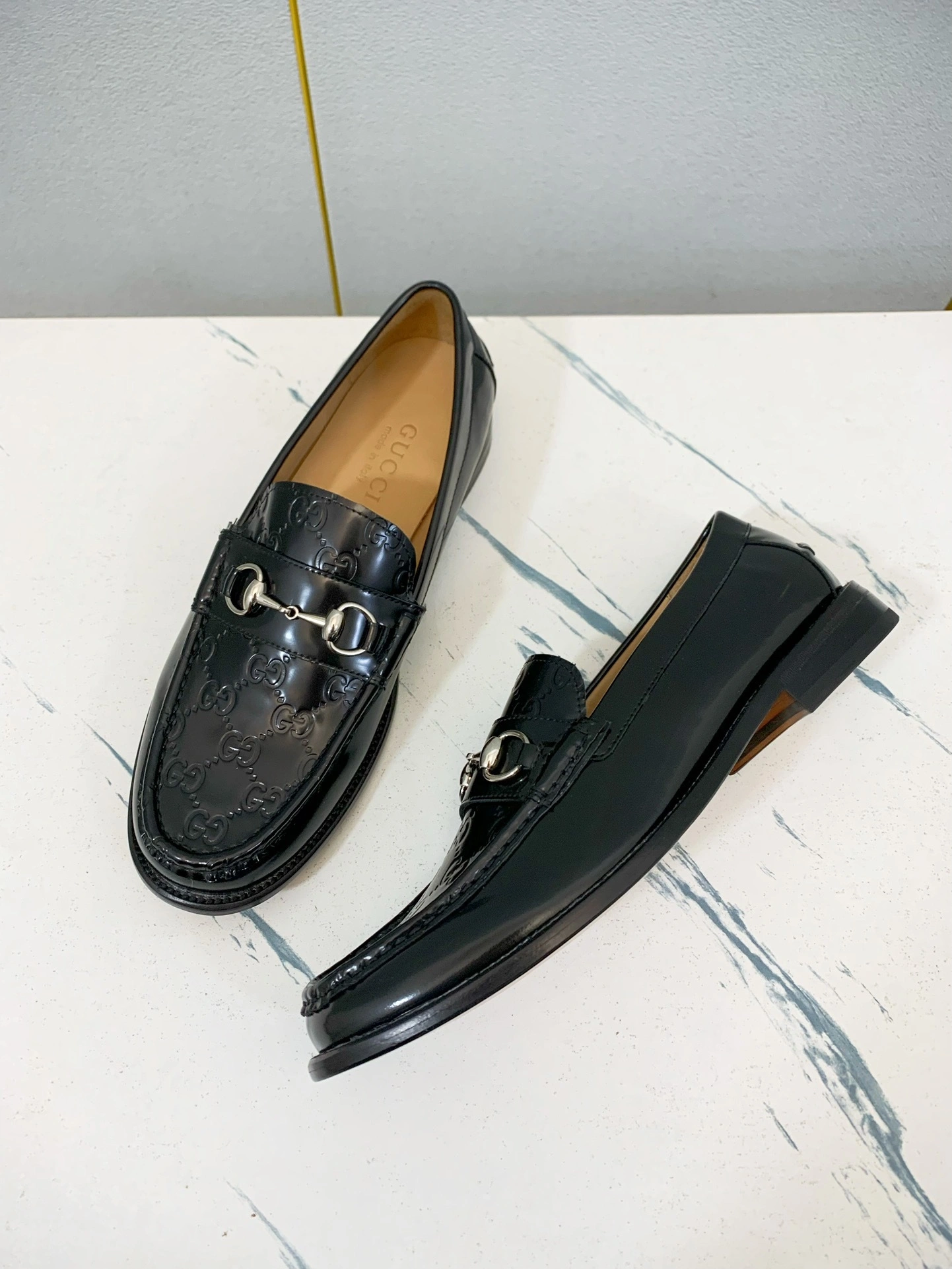 OOBB-- 6u33i 786426 AADIU 1000 Calfskin item:D-X000G0930