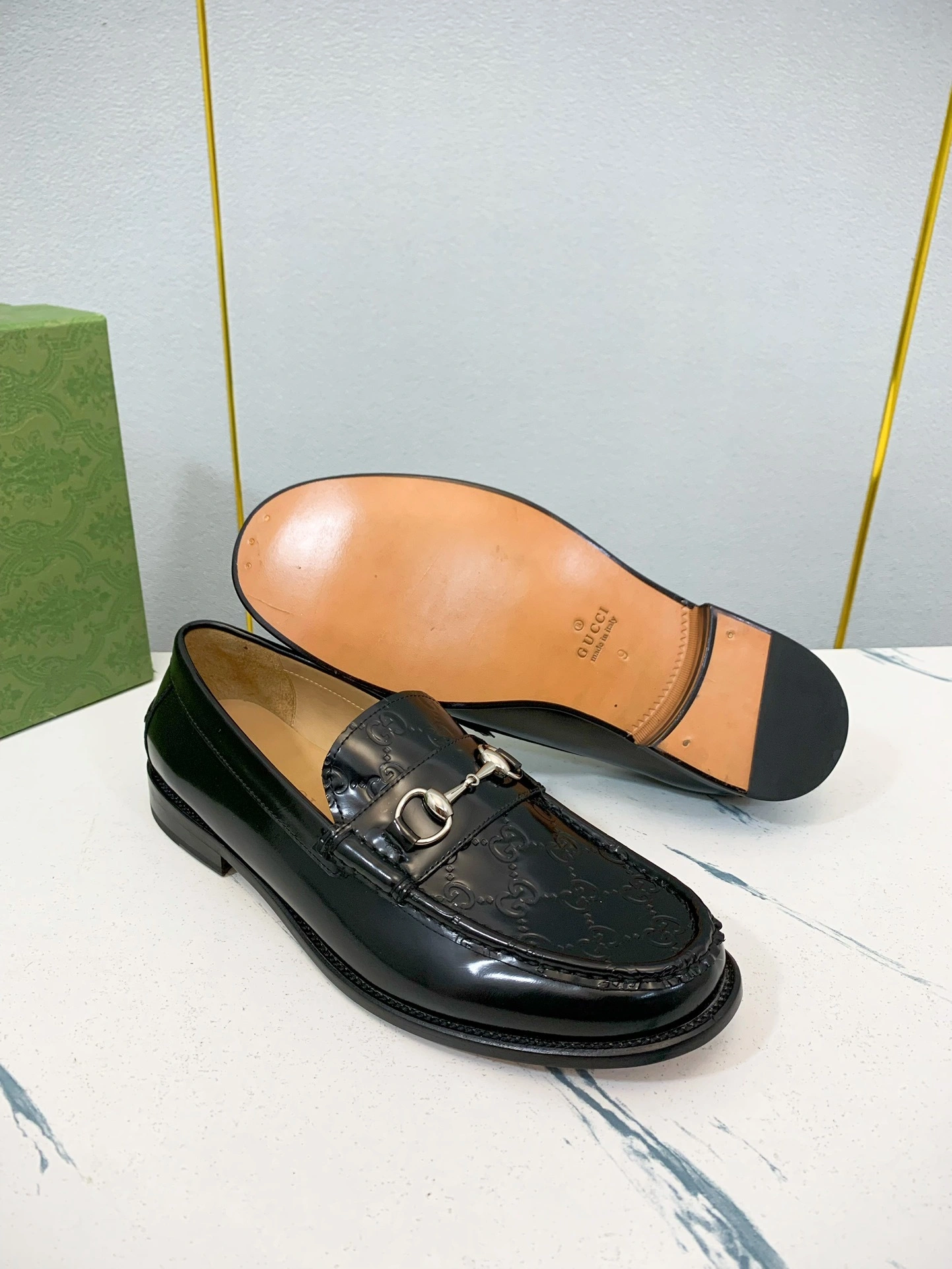 OOBB-- 6u33i 786426 AADIU 1000 Calfskin item:D-X000G0930