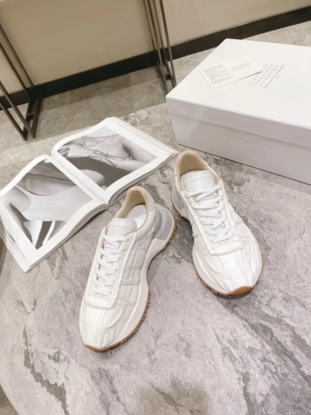 OOBB-- 71iso97 S37WS0575P4341T1003 Runner cowhide sheepskin item:D-X000G0952