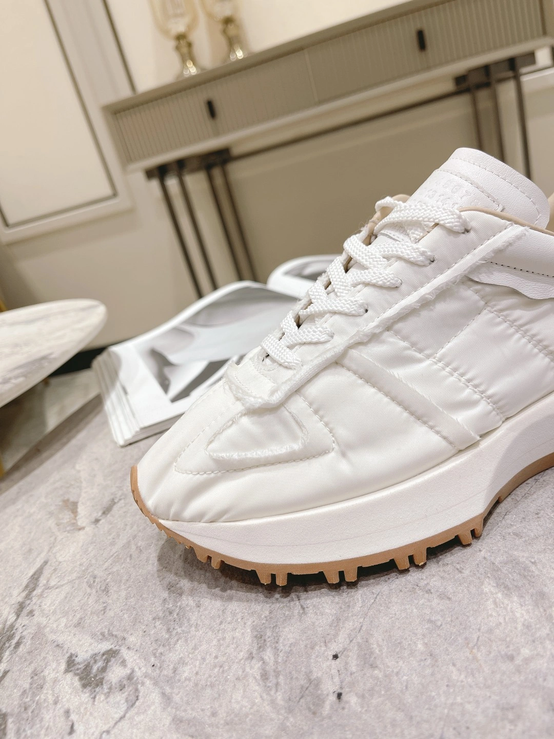 OOBB-- 71iso97 S37WS0575P4341T1003 Runner cowhide sheepskin item:D-X000G0952