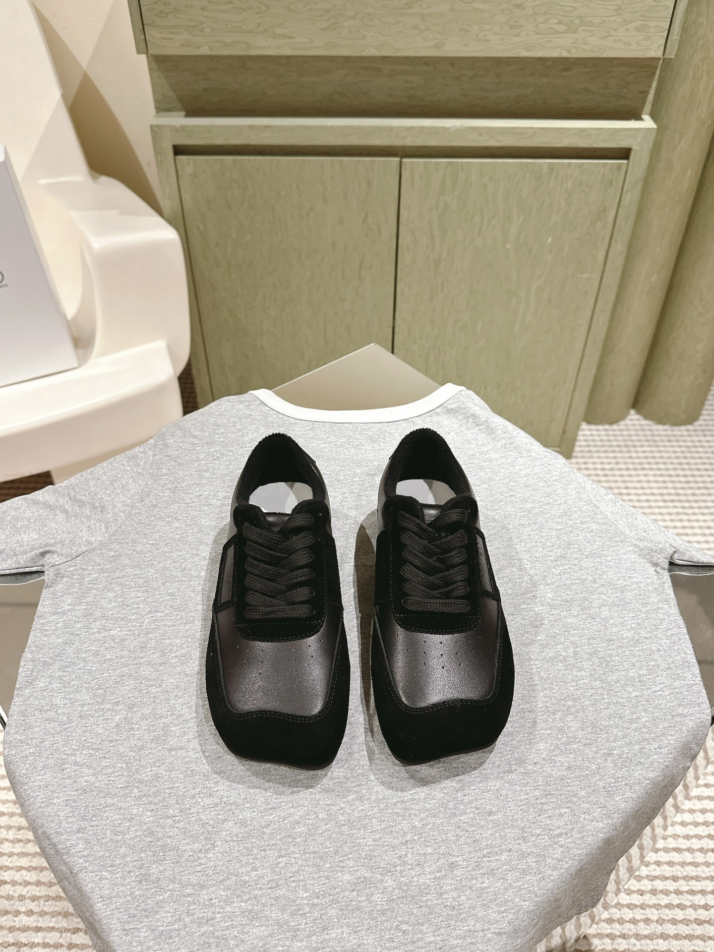 OOBB-- 71iso97 S66WS0106P6435T8013  SH3WS0012P6435T8013 cowhide item：E-X362I0604