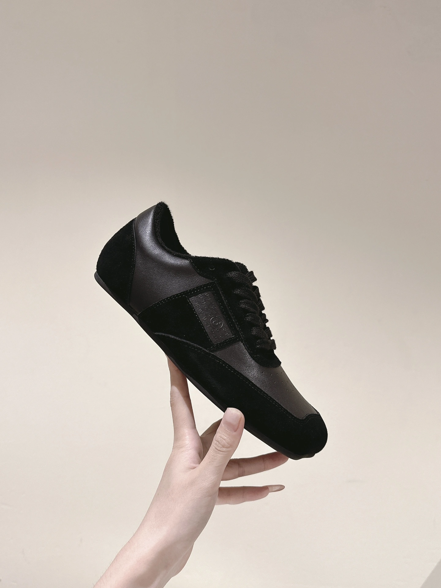 OOBB-- 71iso97 S66WS0106P6435T8013  SH3WS0012P6435T8013 cowhide item：E-X362I0604