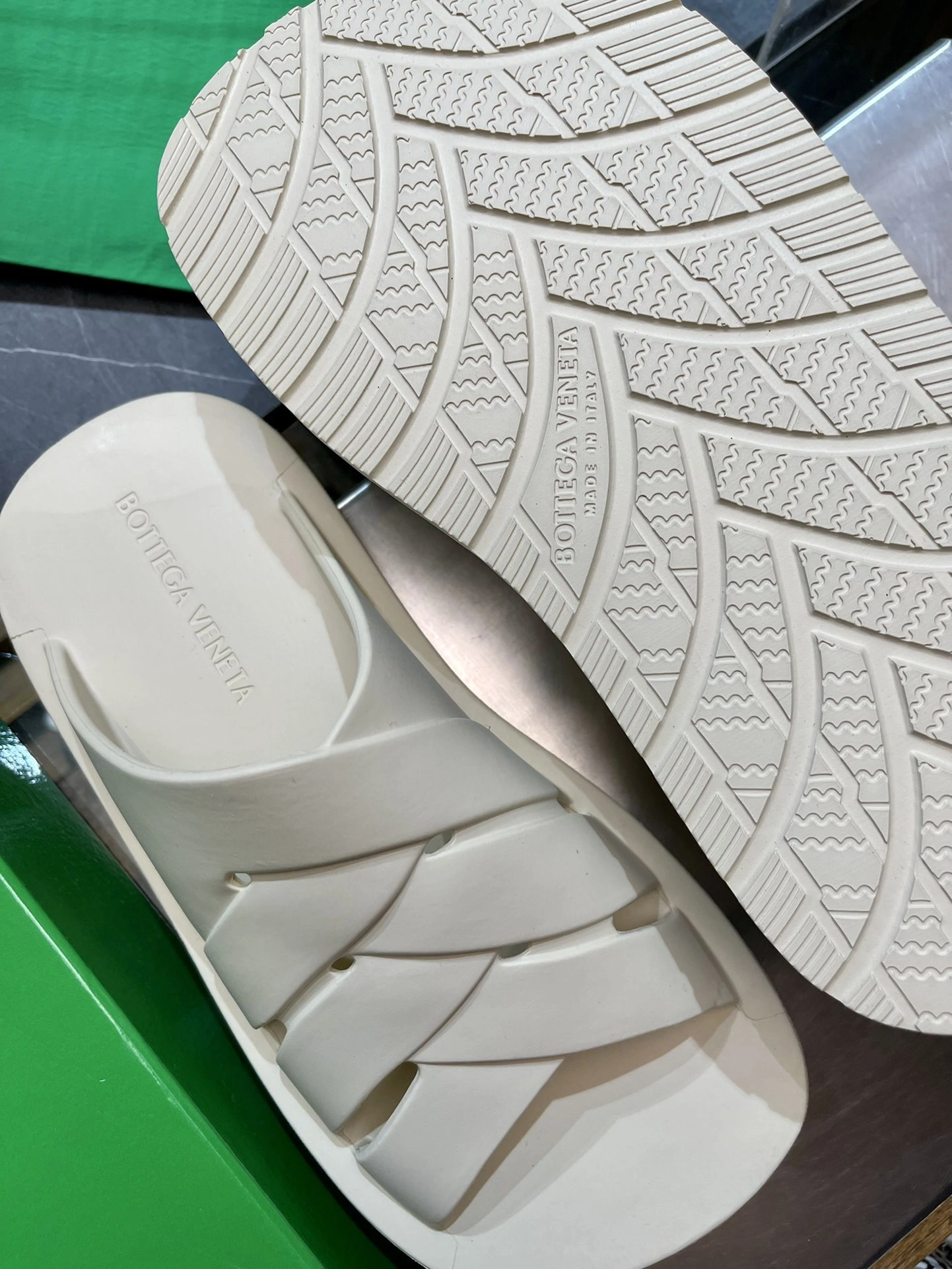 OOBB-- 730287V11T09031 item:C-X332I0996Y
