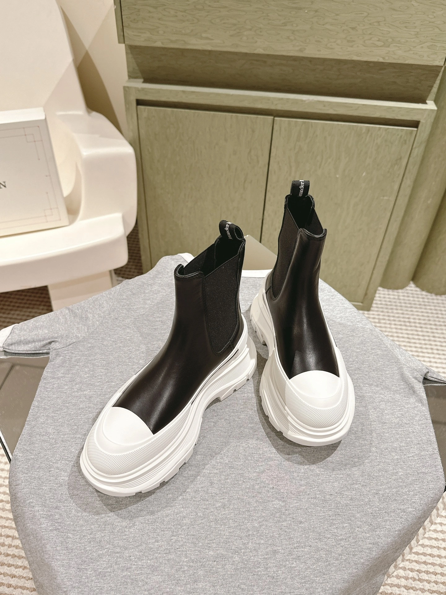 OOBB-- 73Qu559 705672WHZ611071 635714WHZ611071 sheepskin item:E-X362I0514