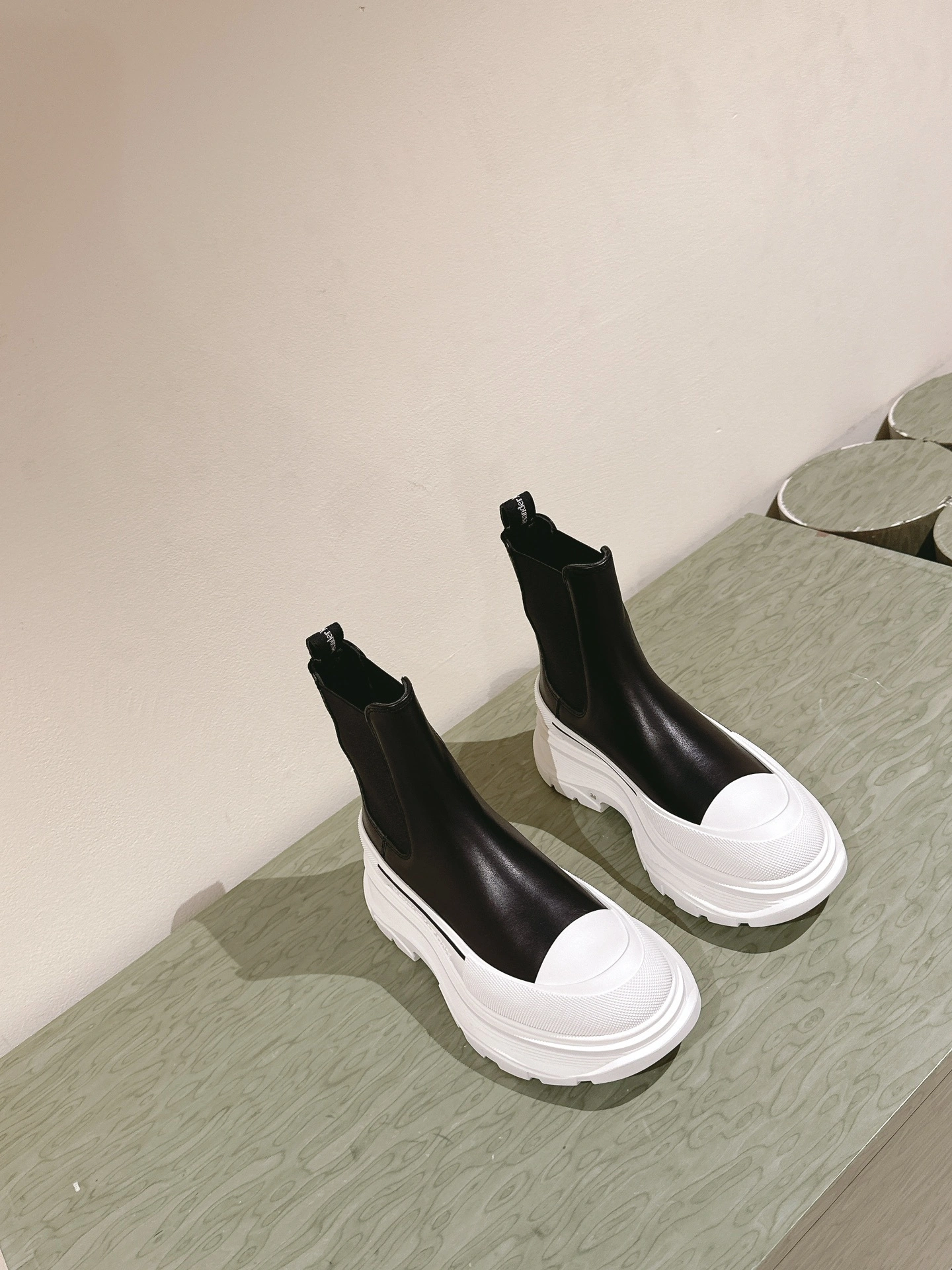 OOBB-- 73Qu559 705672WHZ611071 635714WHZ611071 sheepskin item:E-X362I0514