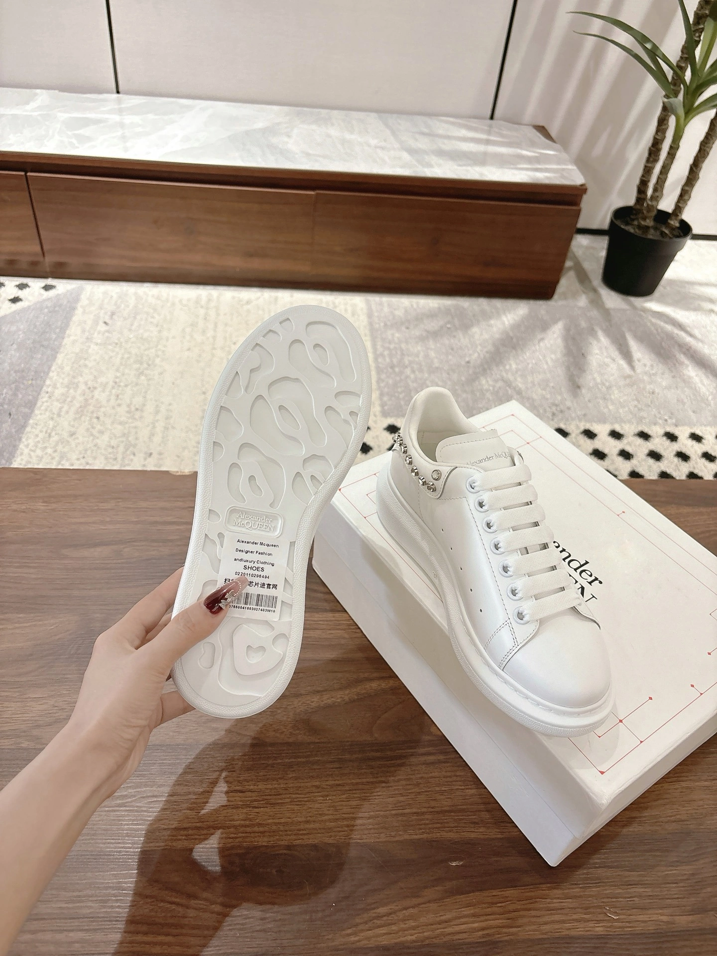 OOBB-- 73Qu559 837460WIAGM9083 cowhide sheepskin item:E-X076I2301