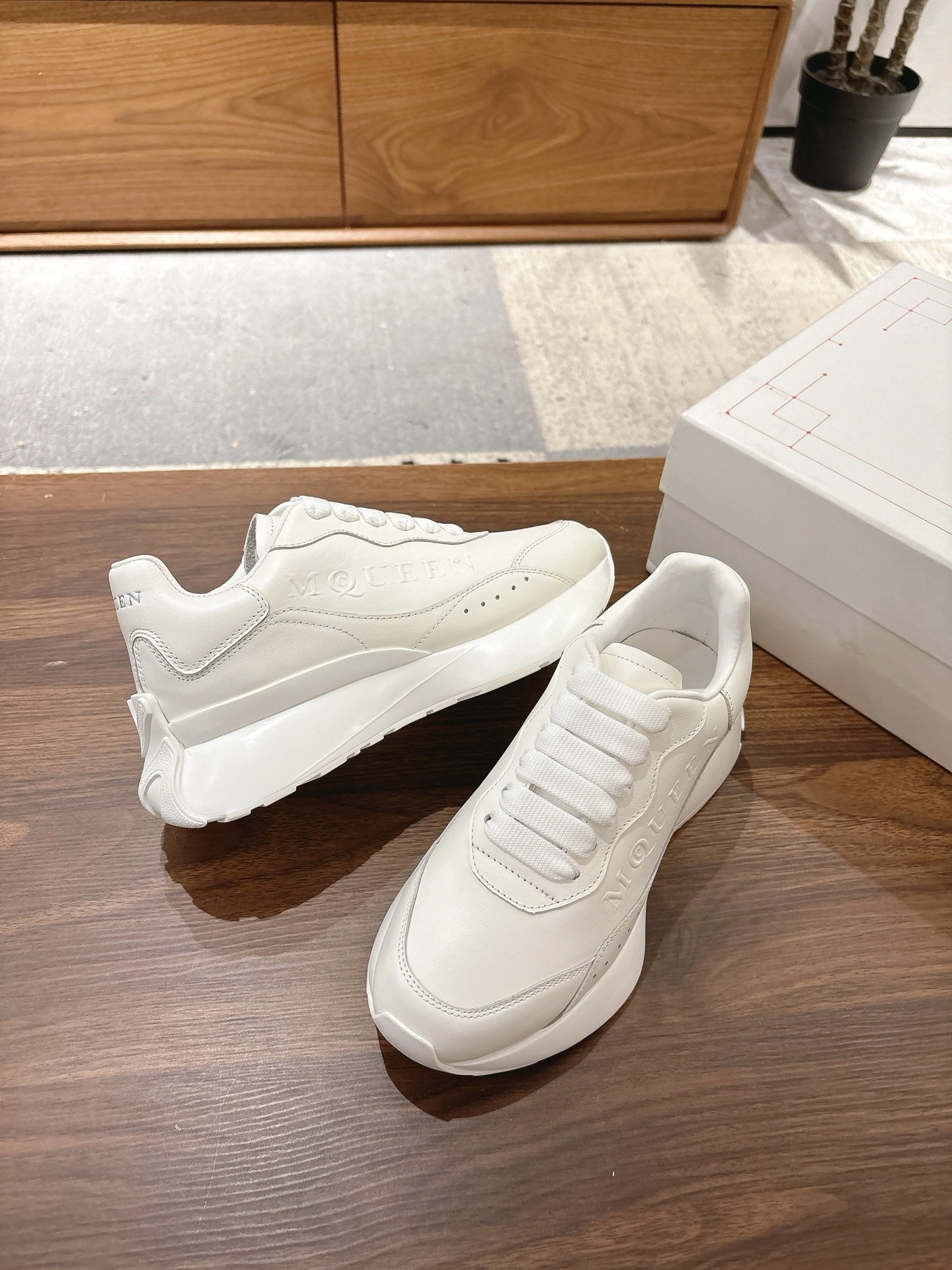 OOBB-- 73Qu559 841162WIAHE9007 cowhide Calfskin sheepskin item:E-X002I0837