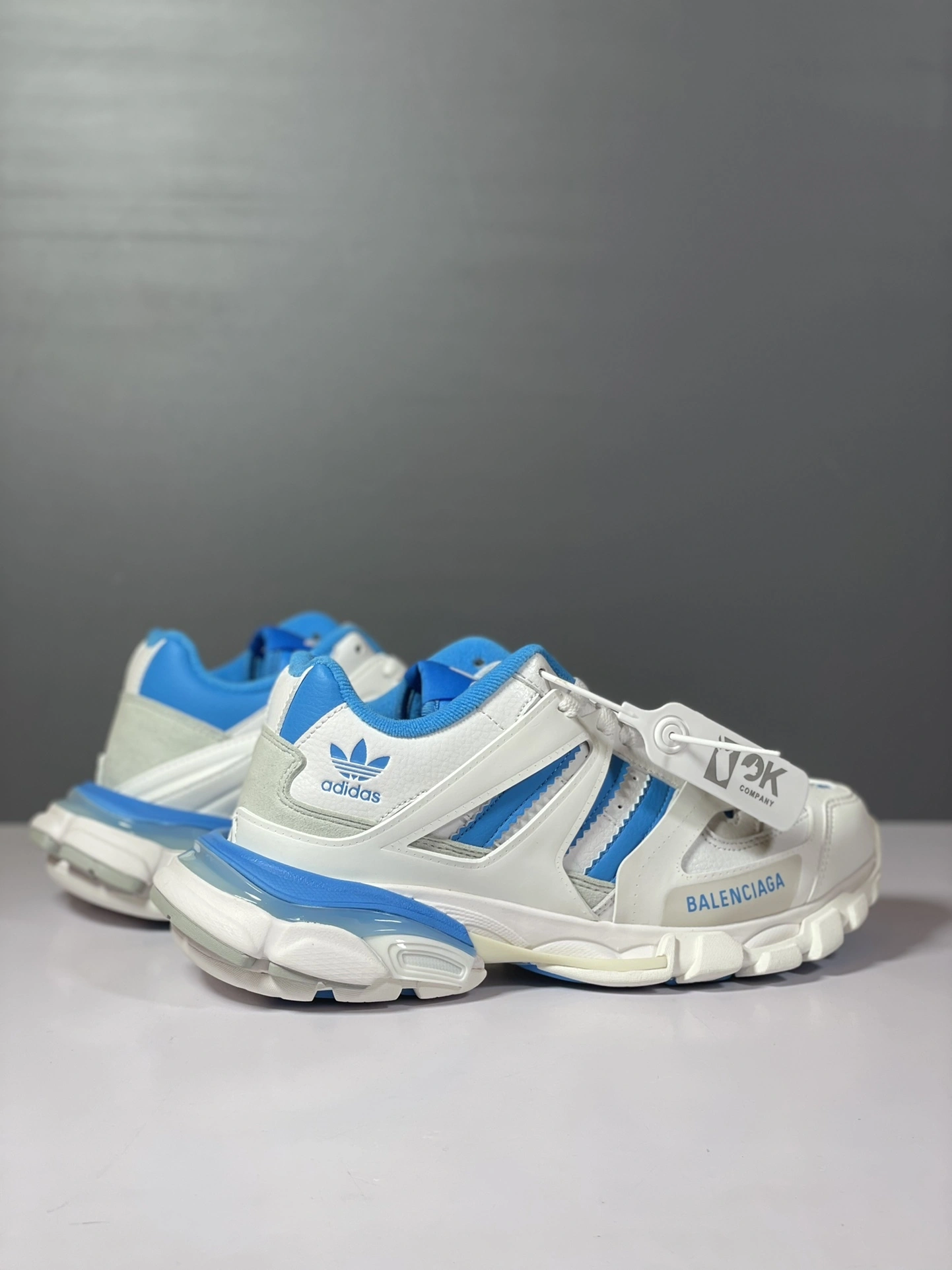 OOBB-- 741106W3CZ19040 item:C-X298I0658Y