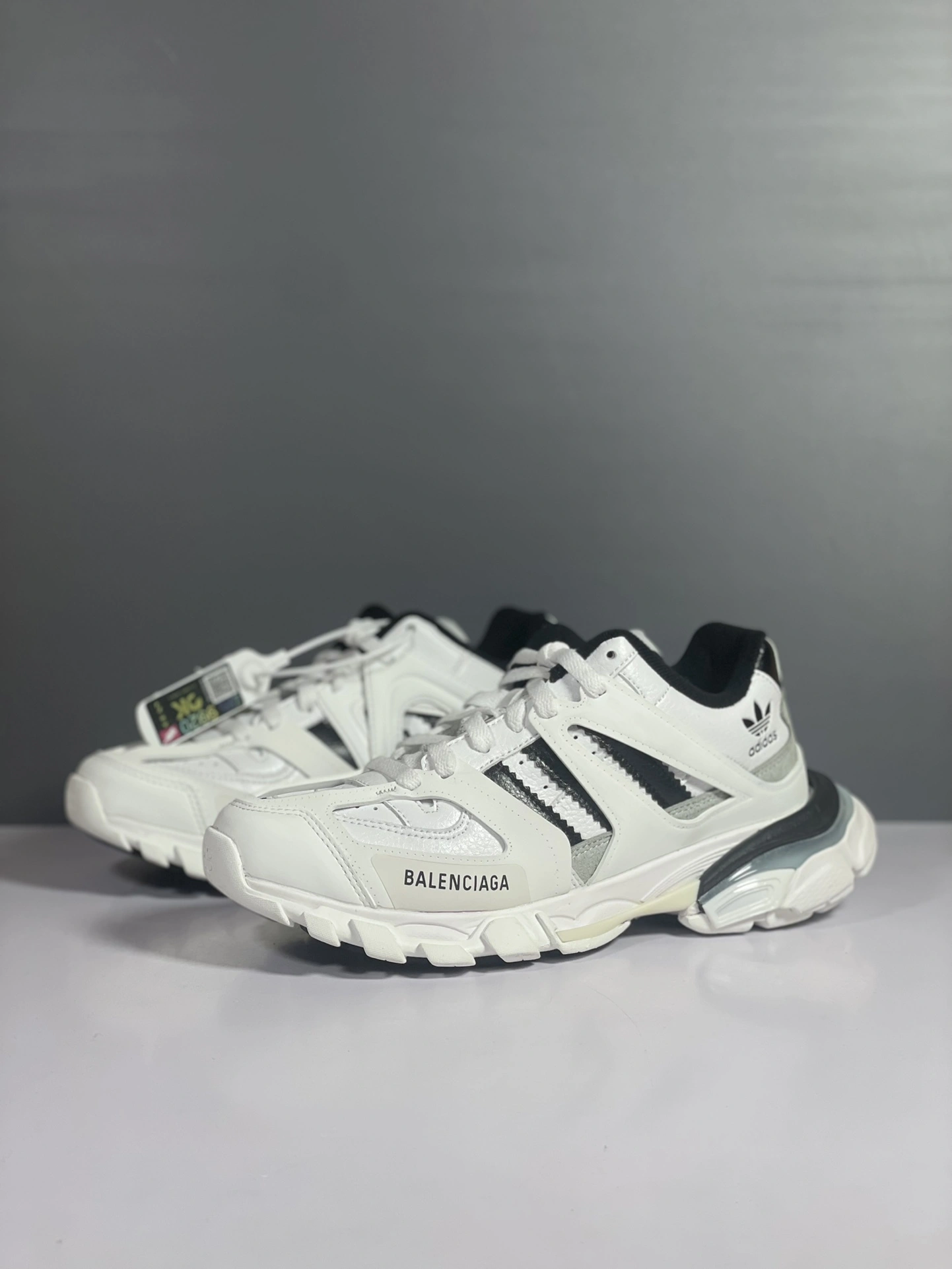 OOBB-- 741107W3CZ19010 item:C-X004G2007Y