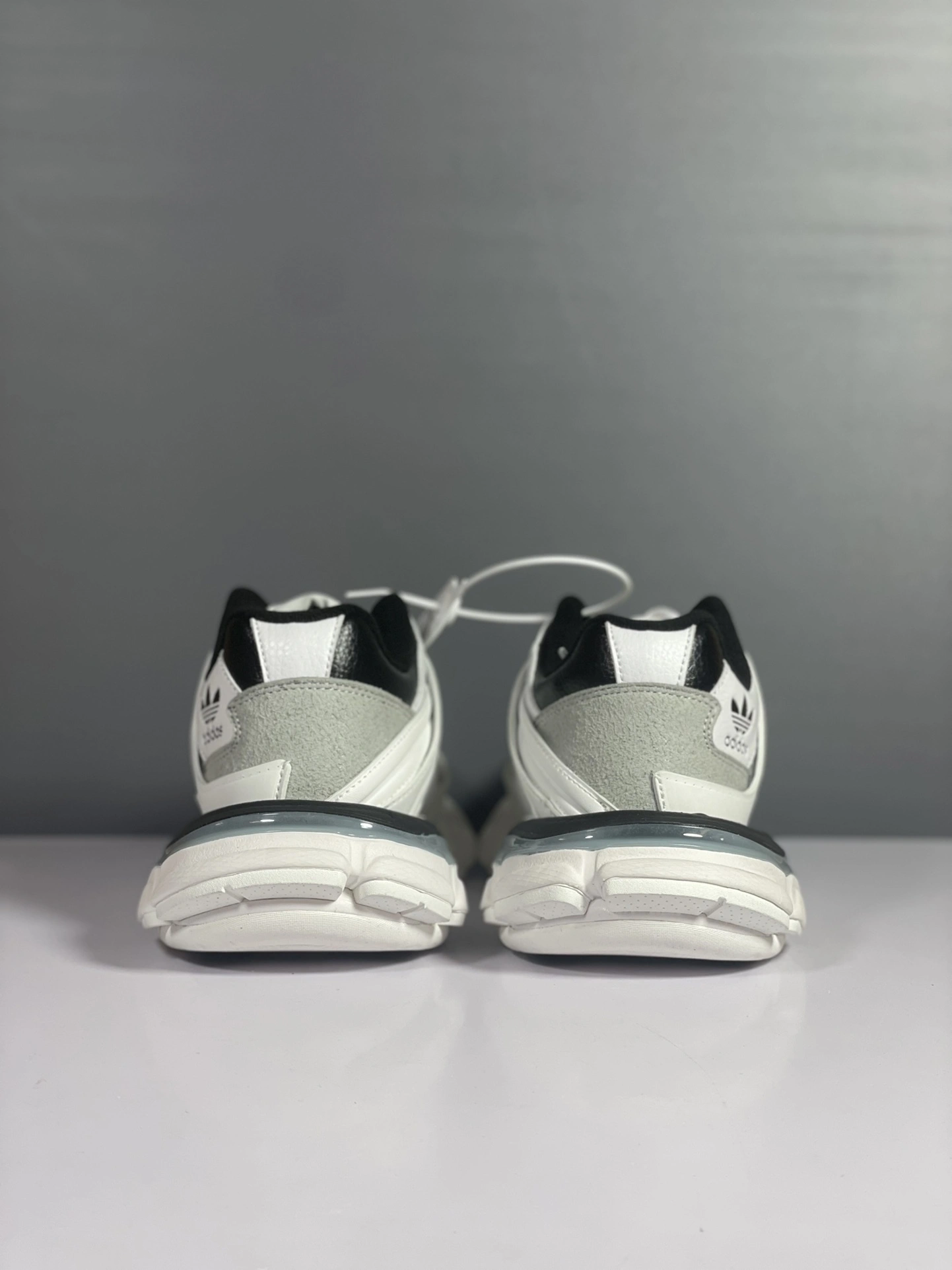 OOBB-- 741107W3CZ19010 item:C-X004G2007Y