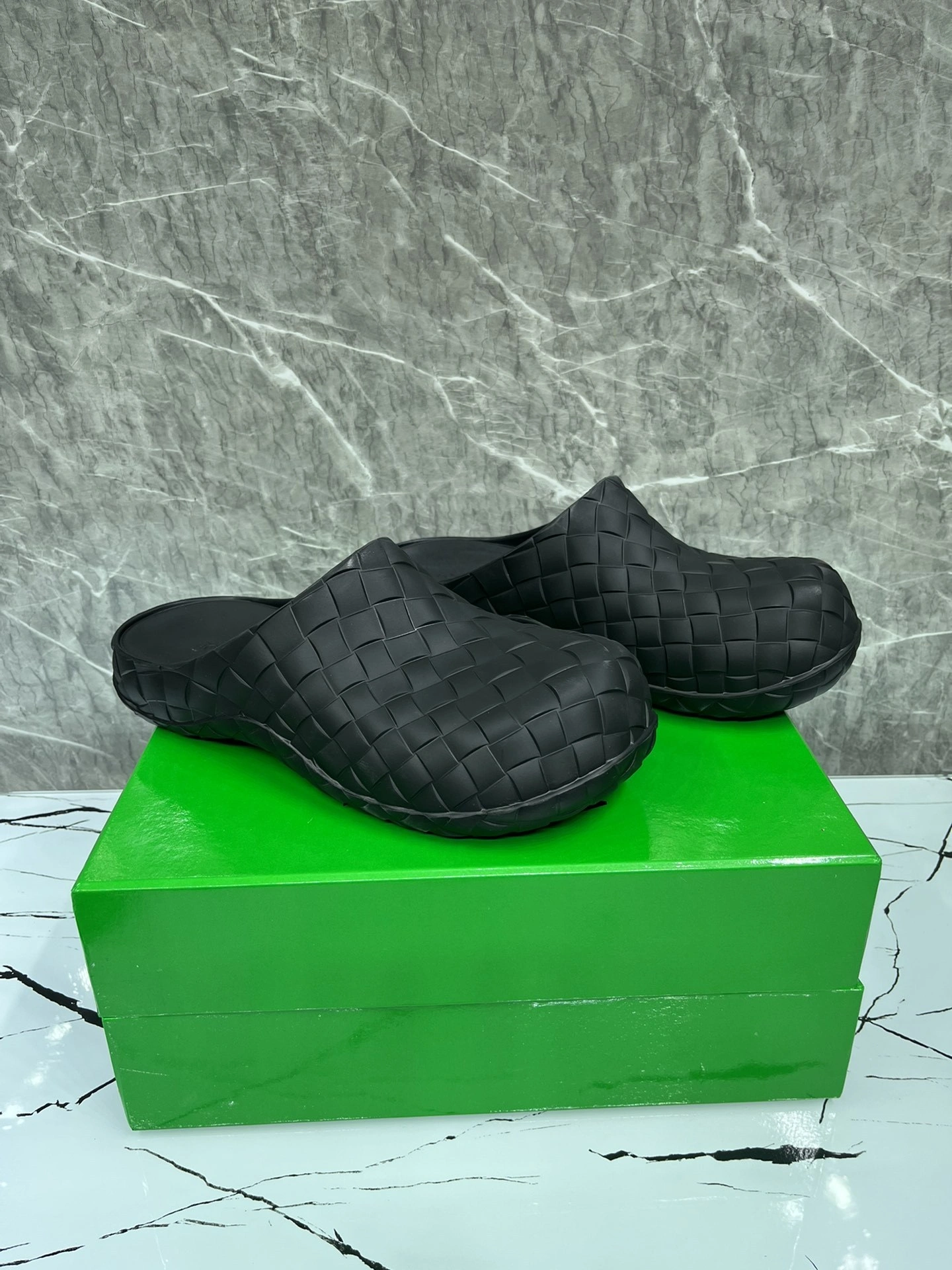 OOBB-- 741339V11T01000 item:C-X298I0994Y