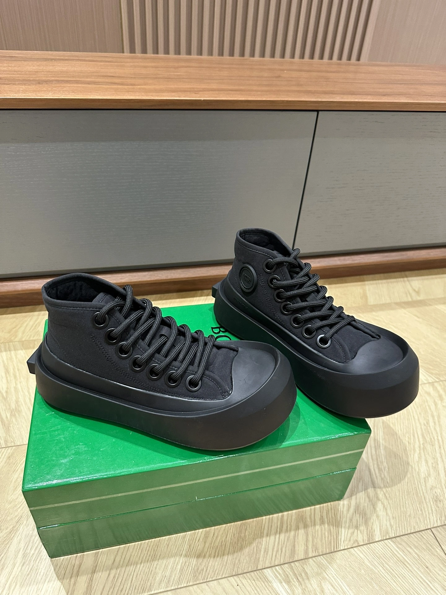 OOBB-- 741358V2X501000 item:C-X003F2126Y