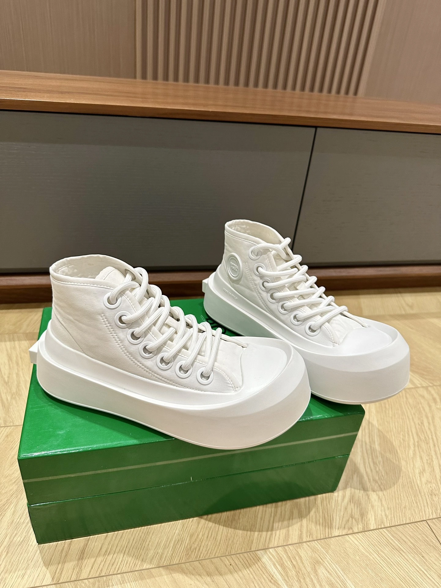 OOBB-- 741358V2X509122 item:C-X003F2125Y
