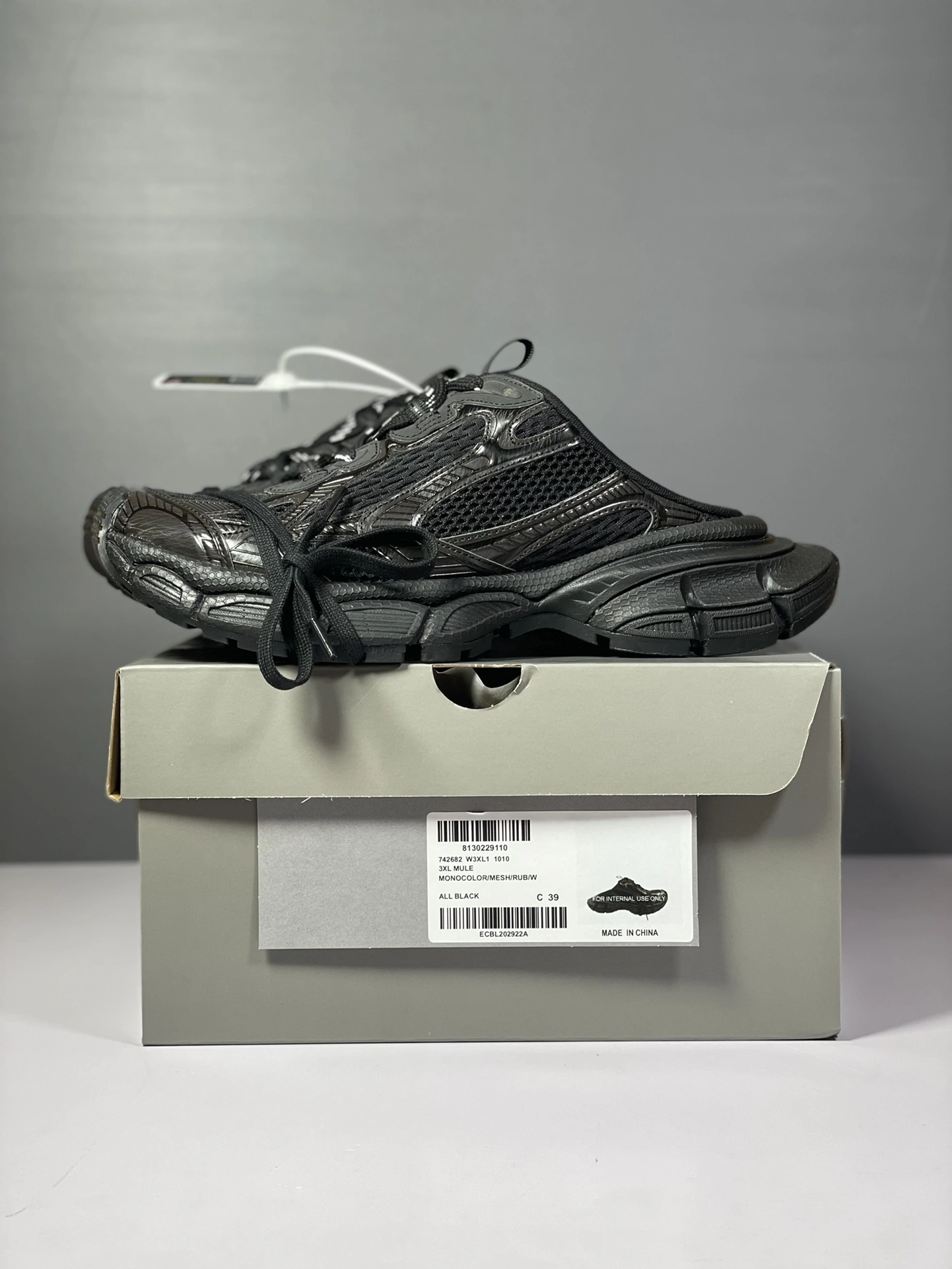 OOBB-- 742682W3XL11010 item:C-X000F2176Y