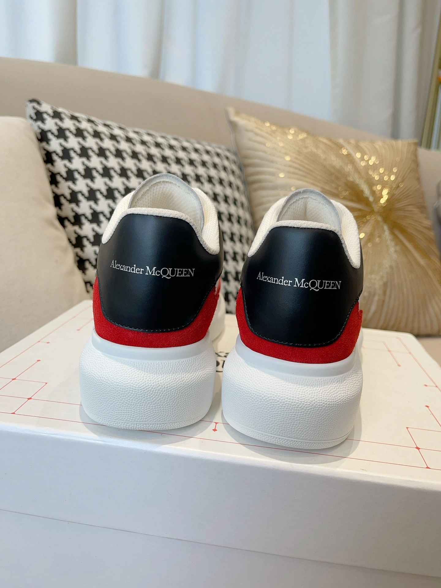 OOBB-- 757710WIA5V6044 cowhide item:D-X158B2302
