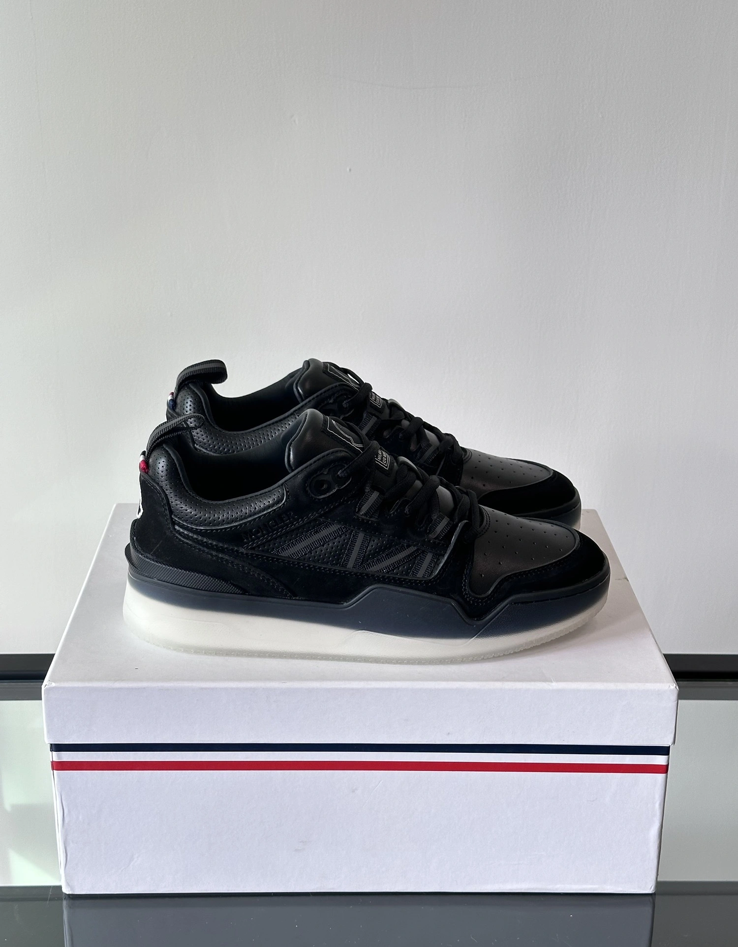 OOBB-- 7o9385r 4M00120M3400999 cowhide item:E-X230A0188