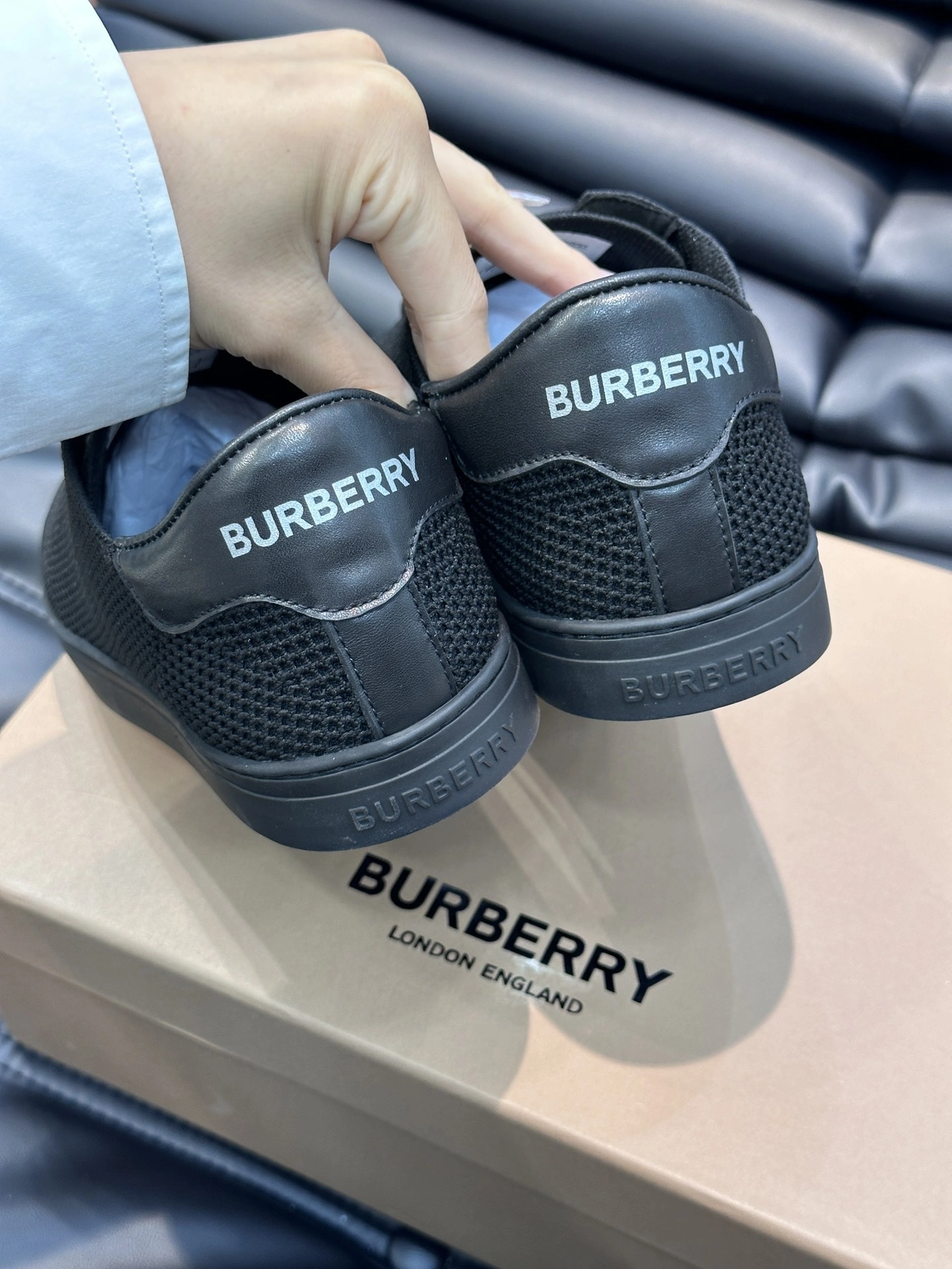&OOBB-- 80683761 item:C-X158I0998Y