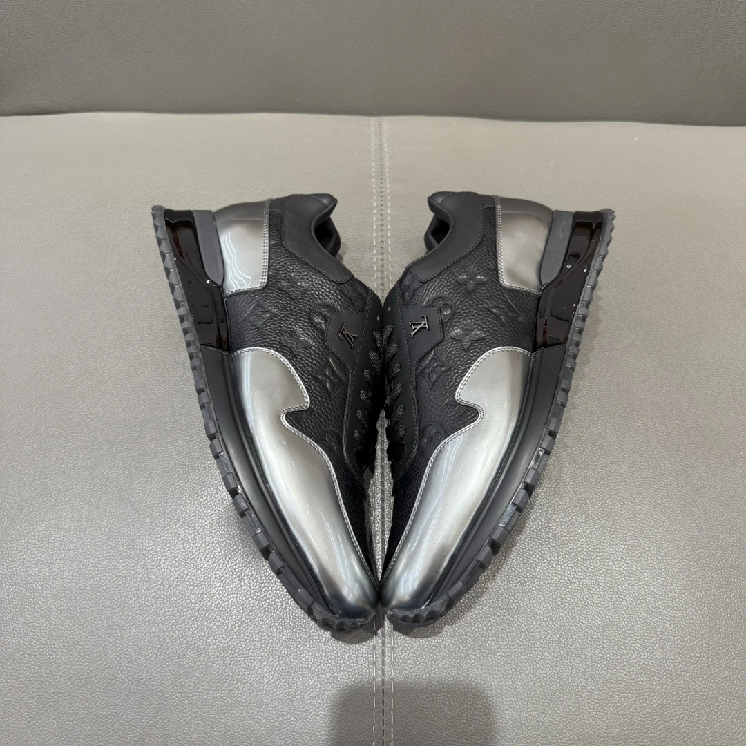 OOBB-- 8V 1A8V54 Run Away item:E-X230A0124